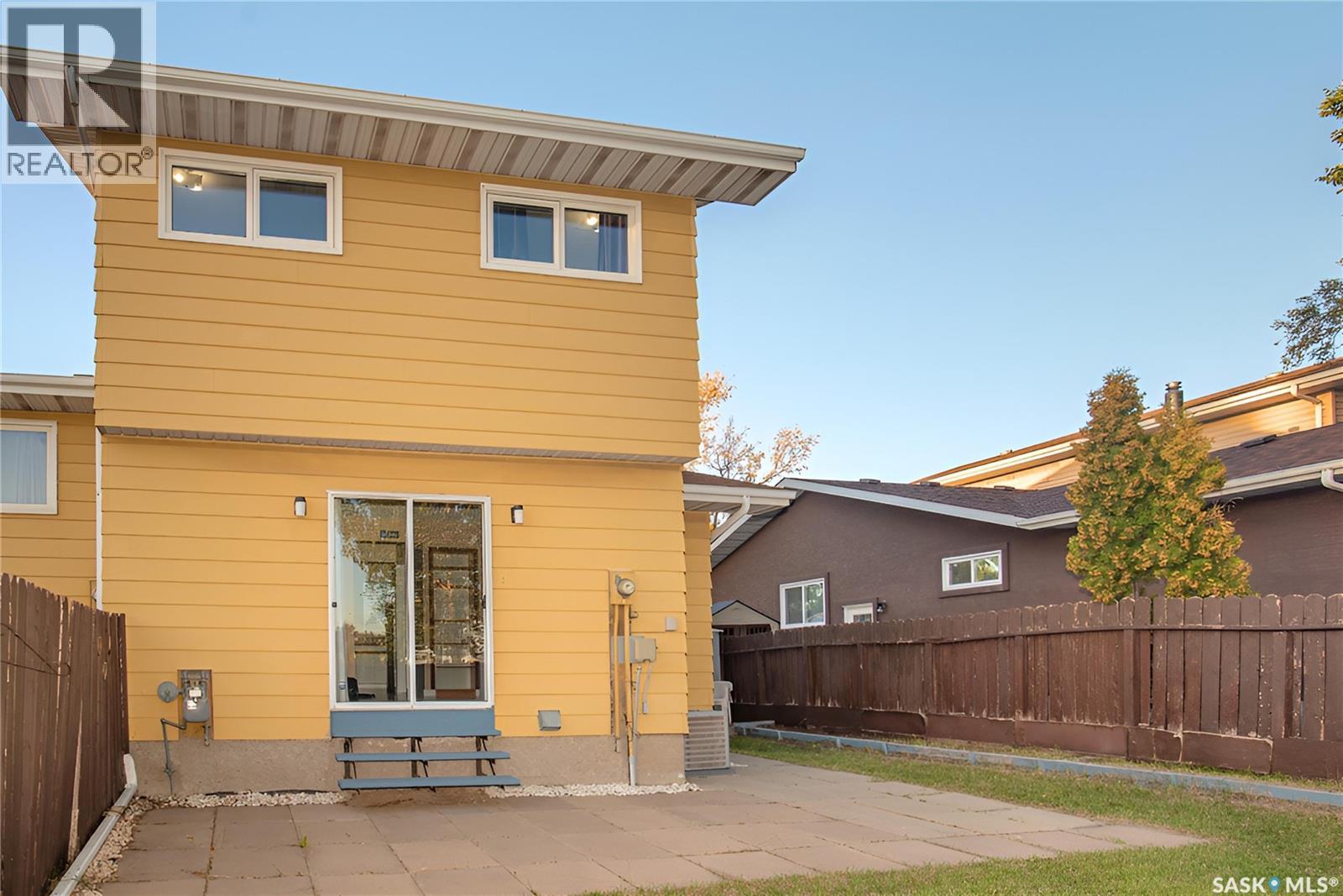 1011 12th Avenue N, Regina, Saskatchewan  S4R 1V3 - Photo 5 - SK019653