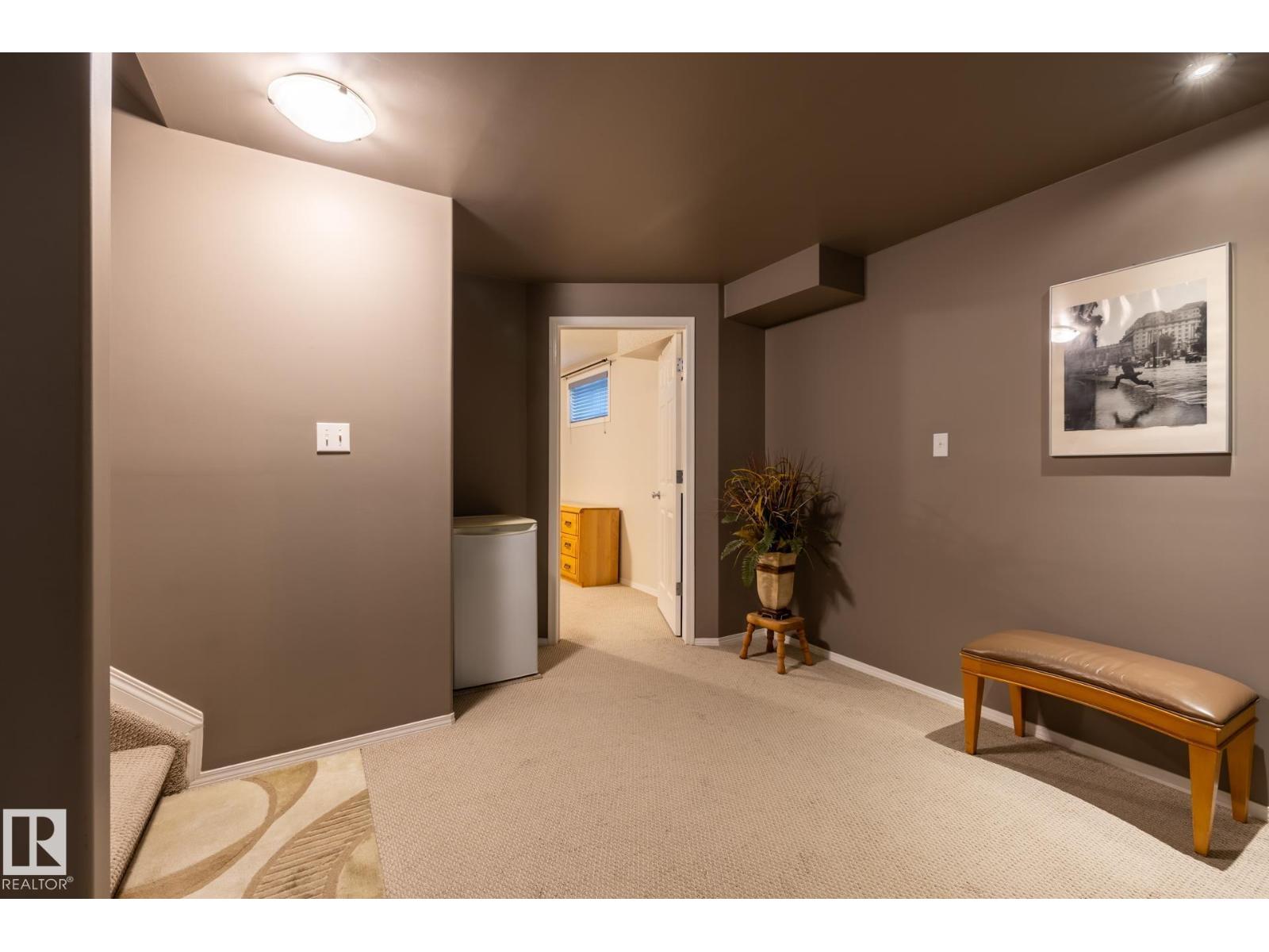 357 Blackburn Dr E Sw, Edmonton, Alberta  T6W 1B8 - Photo 43 - E4459987