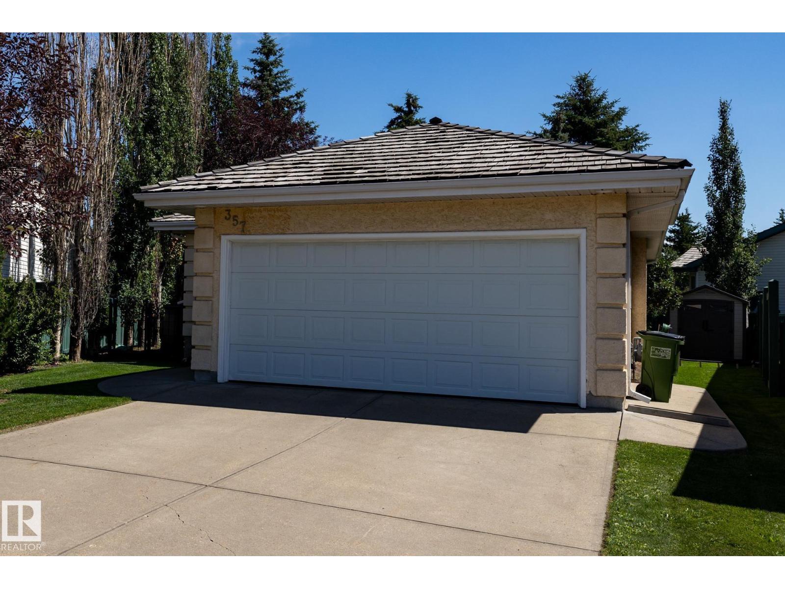 357 Blackburn Dr E Sw, Edmonton, Alberta  T6W 1B8 - Photo 74 - E4459987