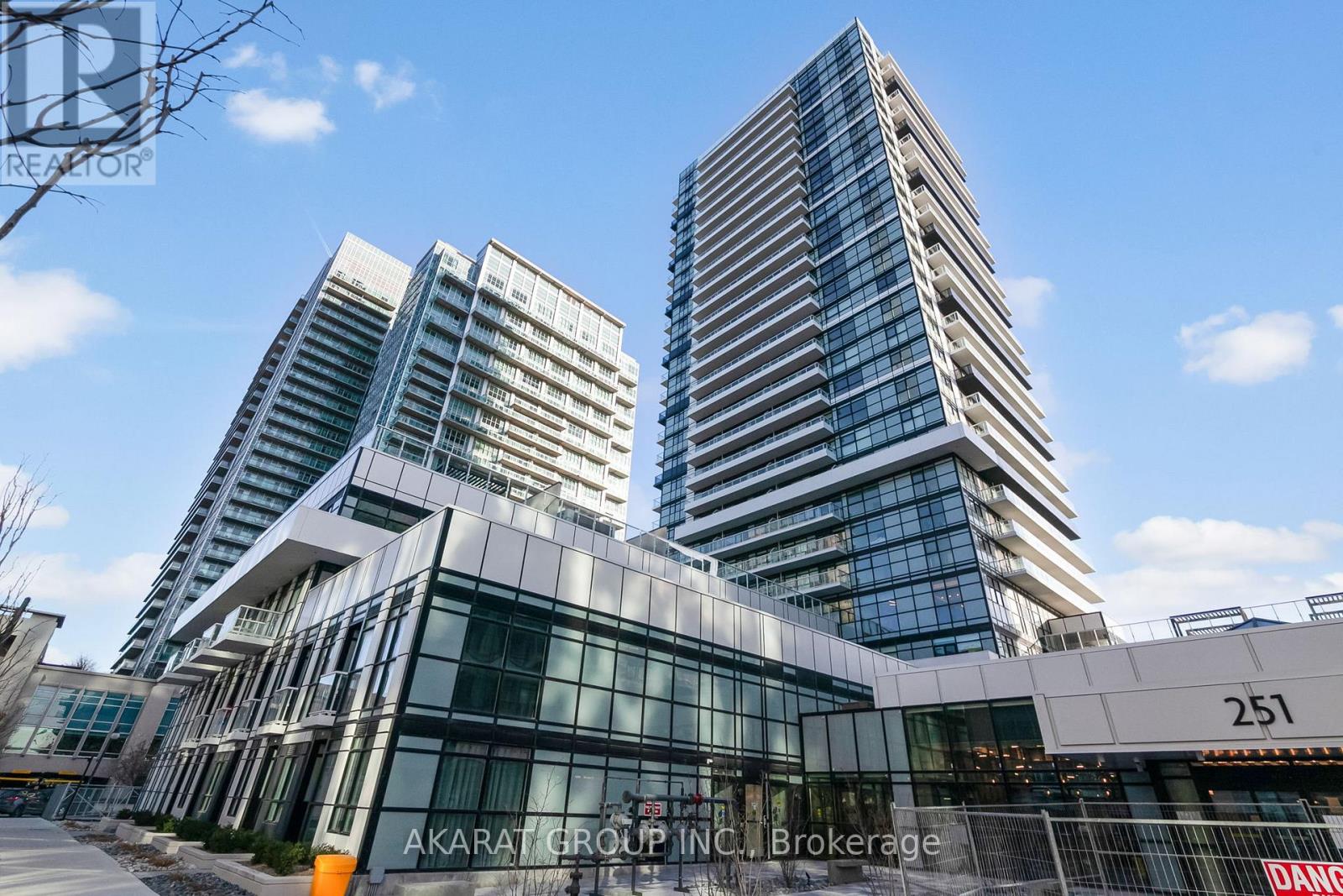 2907 - 251 Manitoba Street, Toronto, Ontario  M8Y 4G9 - Photo 1 - W12433530