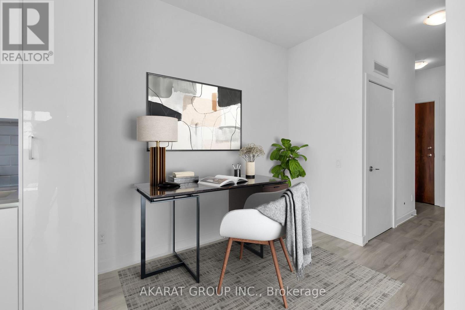 2907 - 251 Manitoba Street, Toronto, Ontario  M8Y 4G9 - Photo 3 - W12433530