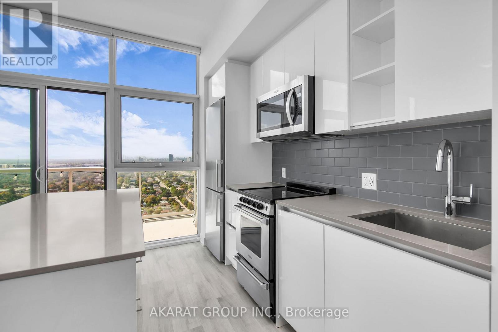 2907 - 251 Manitoba Street, Toronto, Ontario  M8Y 4G9 - Photo 6 - W12433530