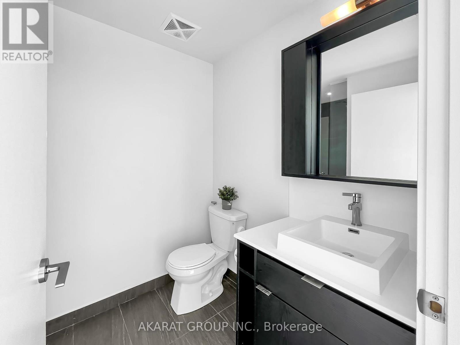 2907 - 251 Manitoba Street, Toronto, Ontario  M8Y 4G9 - Photo 8 - W12433530