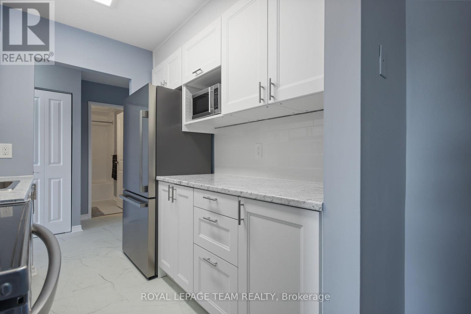 201b - 2041 Arrowsmith Drive, Ottawa, Ontario  K1J 7V7 - Photo 11 - X12433547