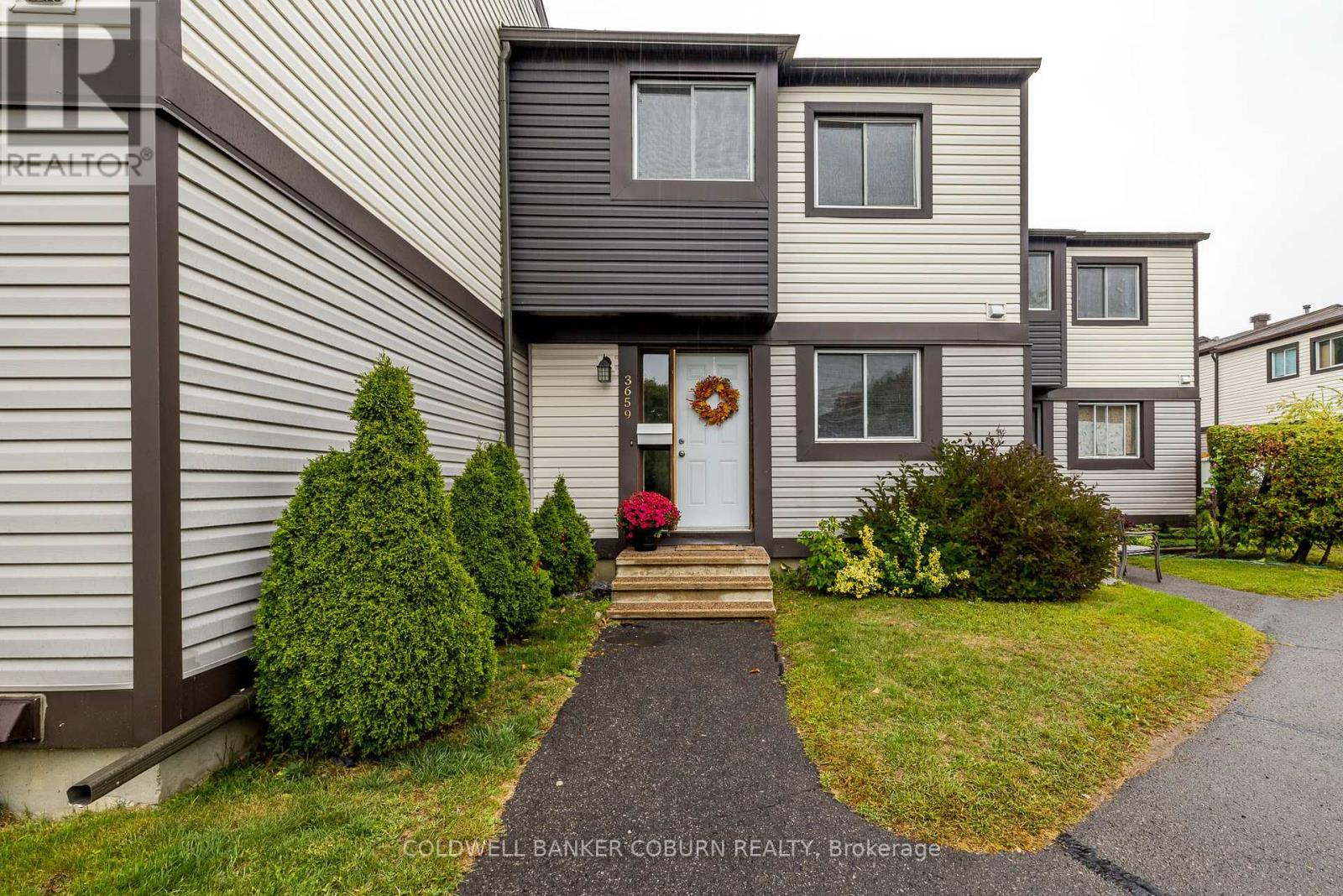 82 - 3659 Aladdin Lane, Ottawa, Ontario  K1T 1V5 - Photo 1 - X12433555