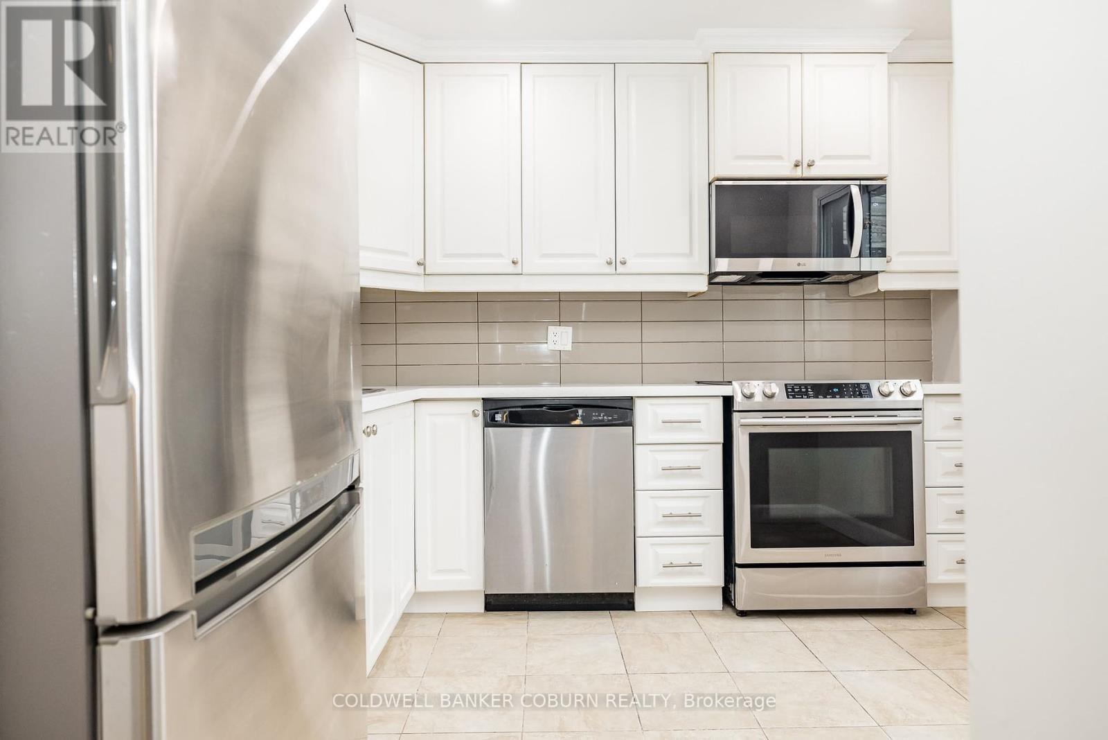 82 - 3659 Aladdin Lane, Ottawa, Ontario  K1T 1V5 - Photo 17 - X12433555