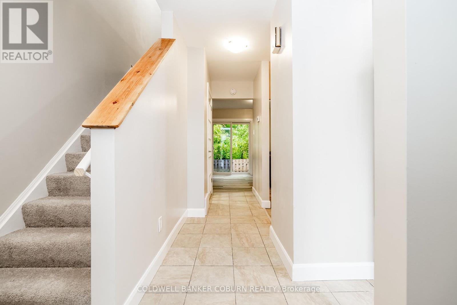 82 - 3659 Aladdin Lane, Ottawa, Ontario  K1T 1V5 - Photo 5 - X12433555