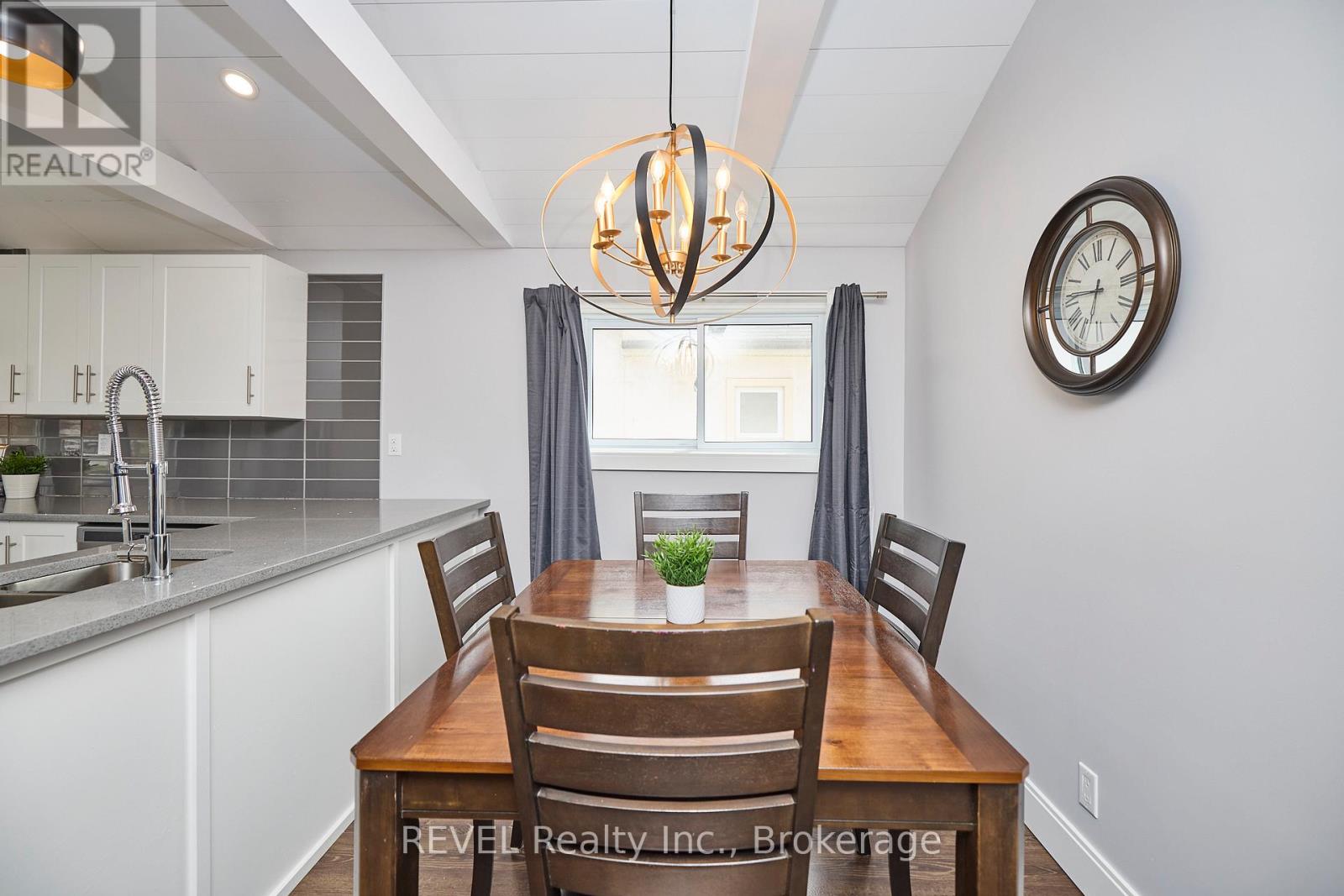186 Wellington Street, Port Colborne, Ontario  L3K 2K2 - Photo 16 - X12433556