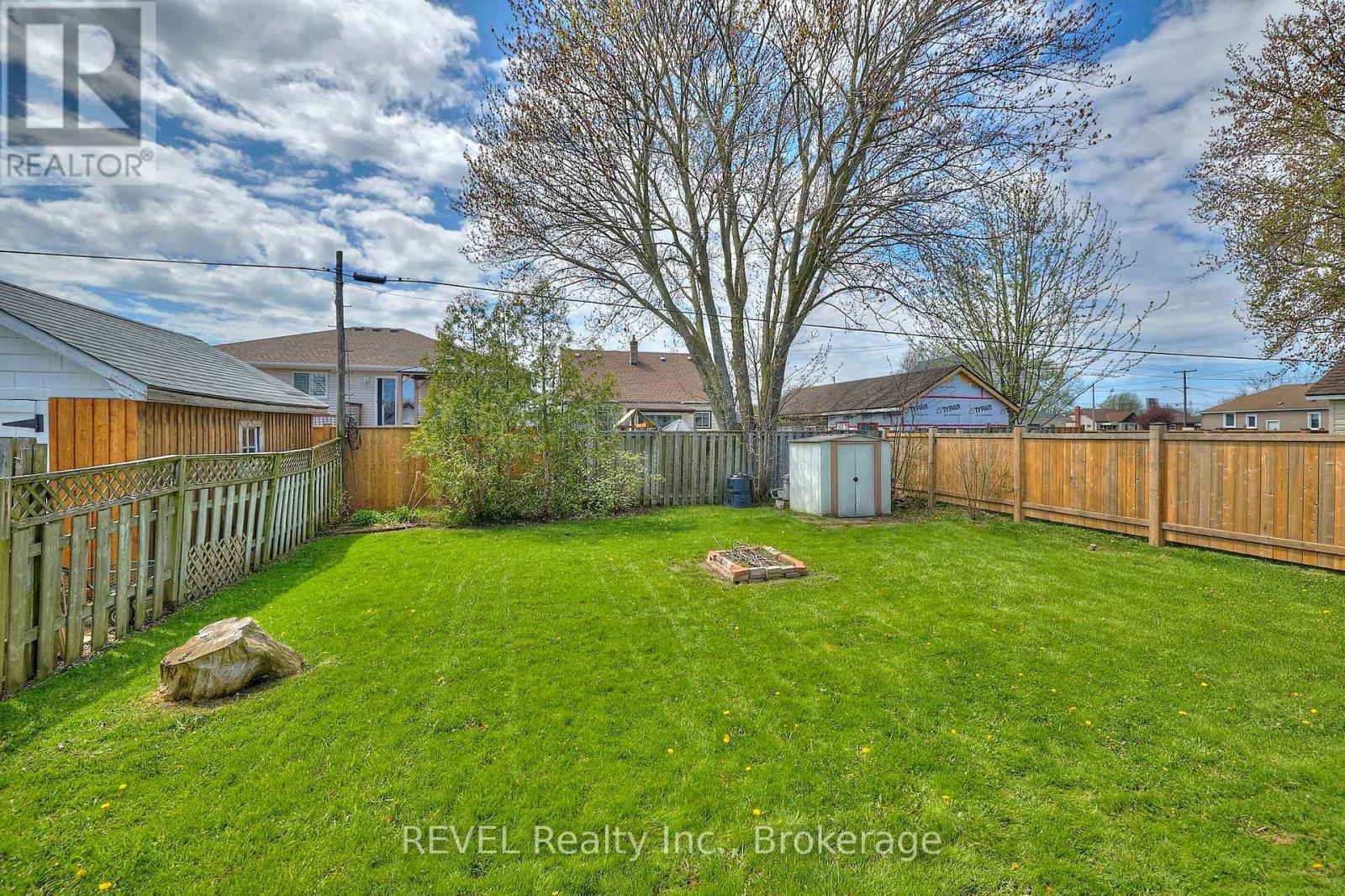 186 Wellington Street, Port Colborne, Ontario  L3K 2K2 - Photo 30 - X12433556