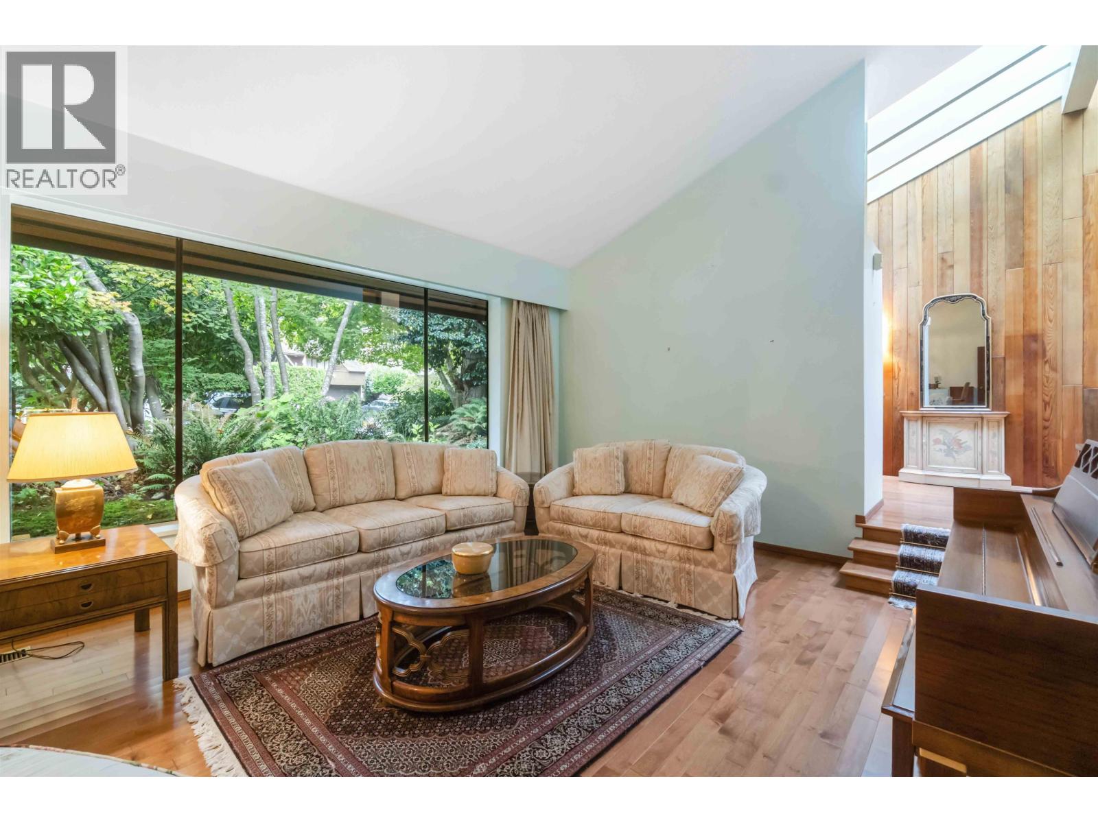 4262 Yuculta Crescent, Vancouver, British Columbia  V6N 3R5 - Photo 6 - R3053301