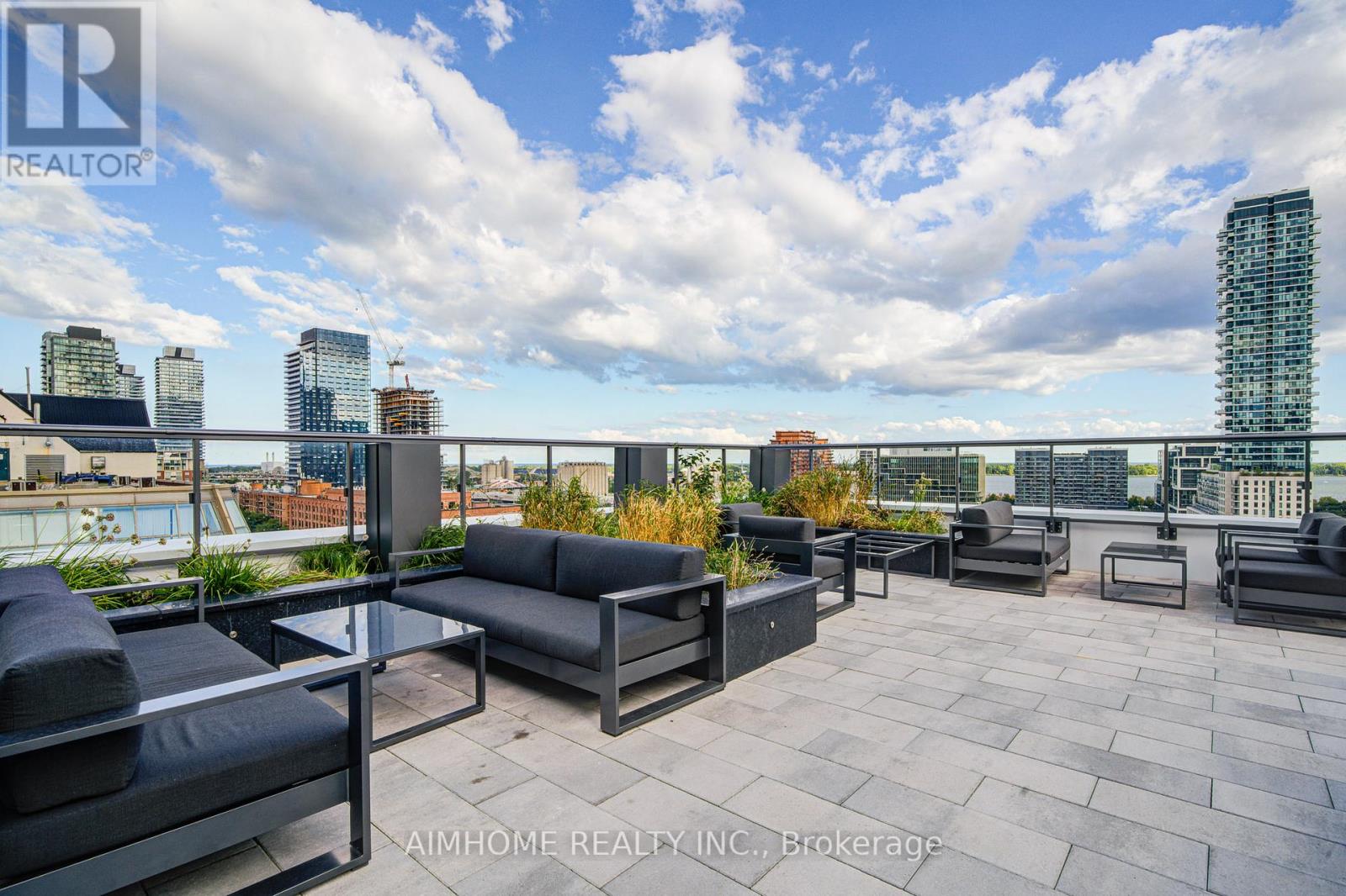 1723 - 70 Princess Street, Toronto, Ontario  M5A 0X6 - Photo 33 - C12433533