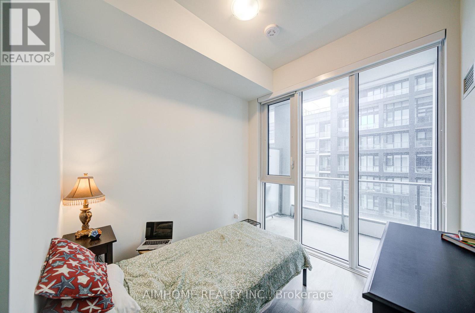 1723 - 70 Princess Street, Toronto, Ontario  M5A 0X6 - Photo 9 - C12433533