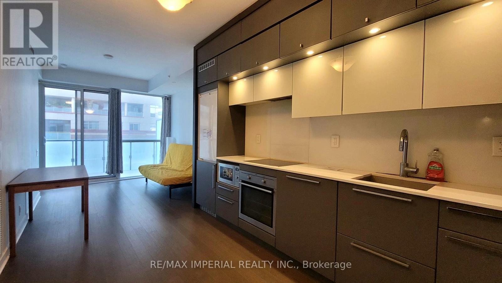 907 - 15 Grenville Street, Toronto, Ontario  M4Y 1A1 - Photo 10 - C12433542
