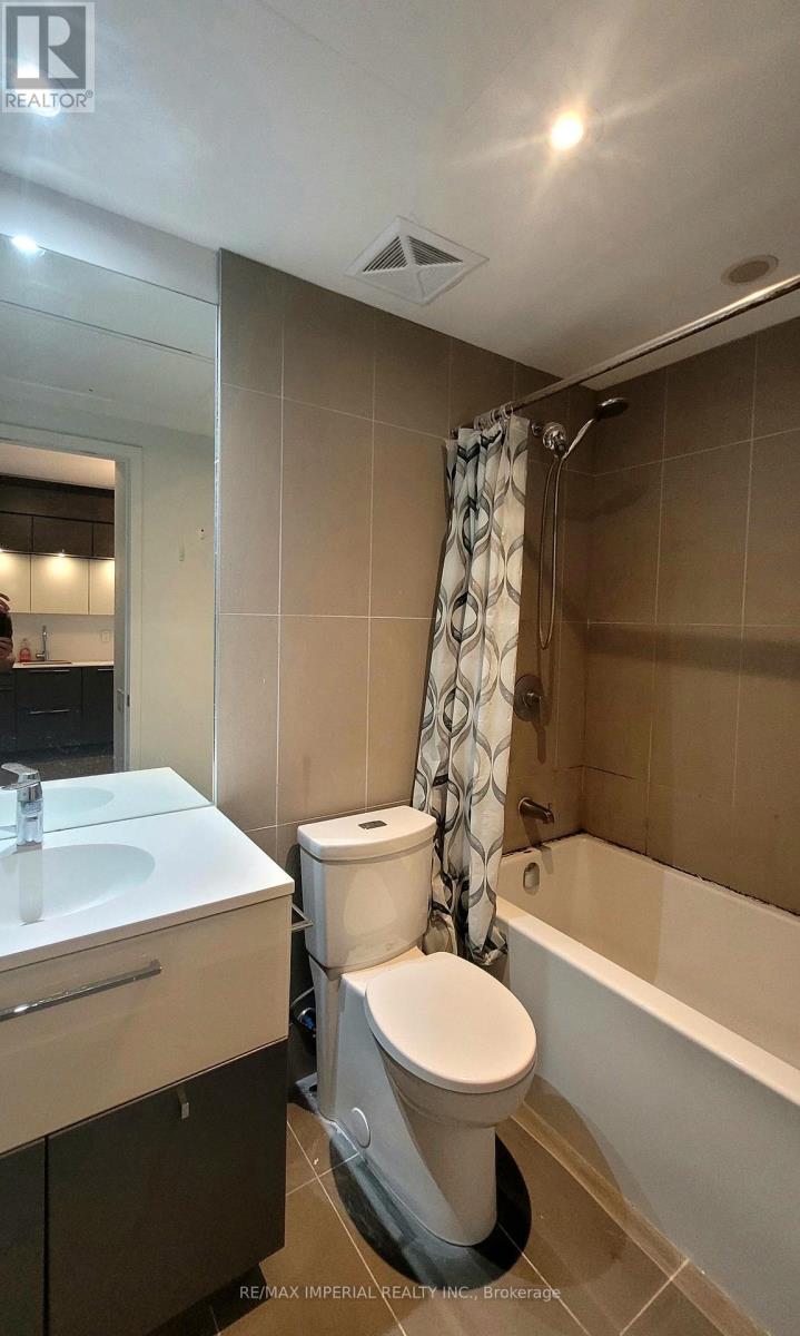 907 - 15 Grenville Street, Toronto, Ontario  M4Y 1A1 - Photo 14 - C12433542