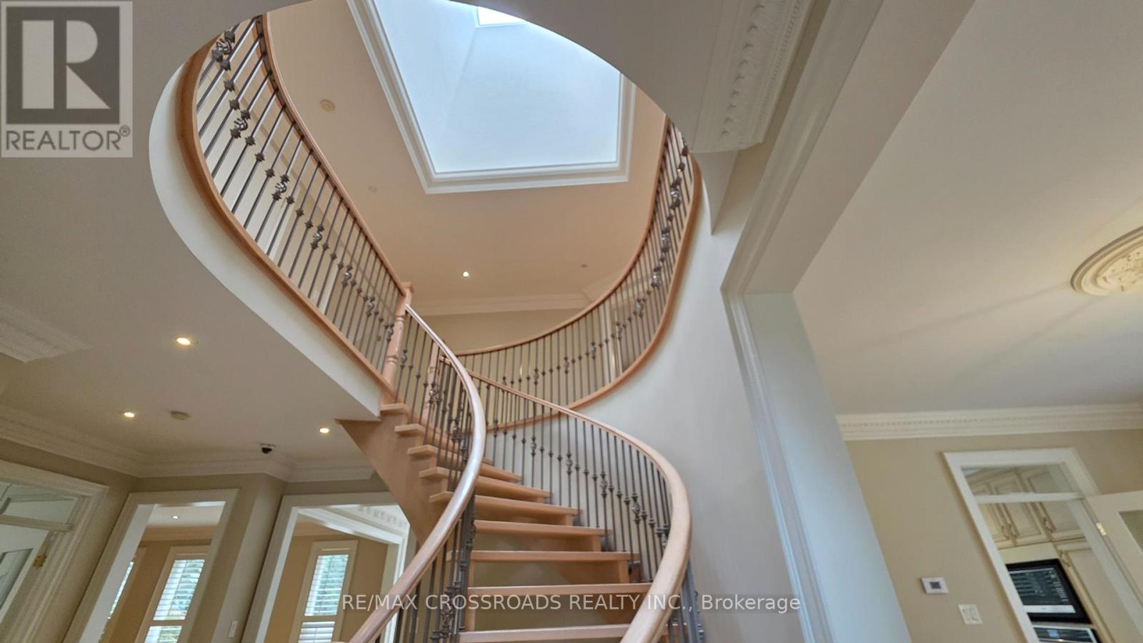 21 Bowan Court, Toronto, Ontario  M2K 3A8 - Photo 14 - C12433554