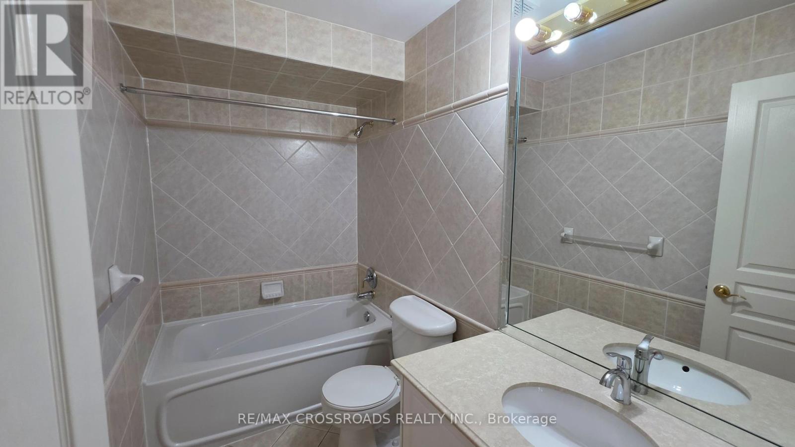 21 Bowan Court, Toronto, Ontario  M2K 3A8 - Photo 39 - C12433554