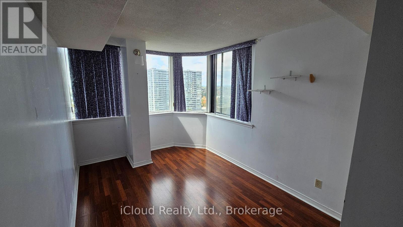 1507 - 80 Alton Towers Circle, Toronto, Ontario  M1V 5E8 - Photo 4 - E12433539