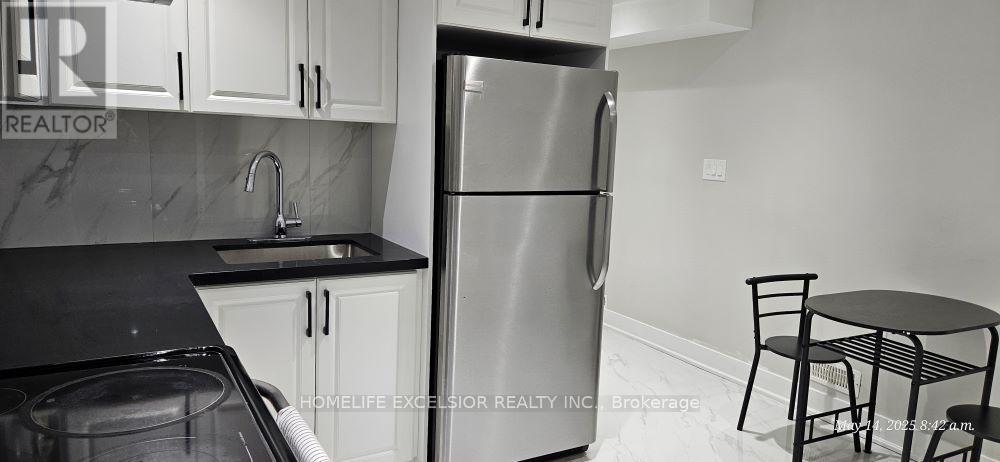 Basement - 140 Maria Road, Markham, Ontario  L6E 0M1 - Photo 5 - N12433545