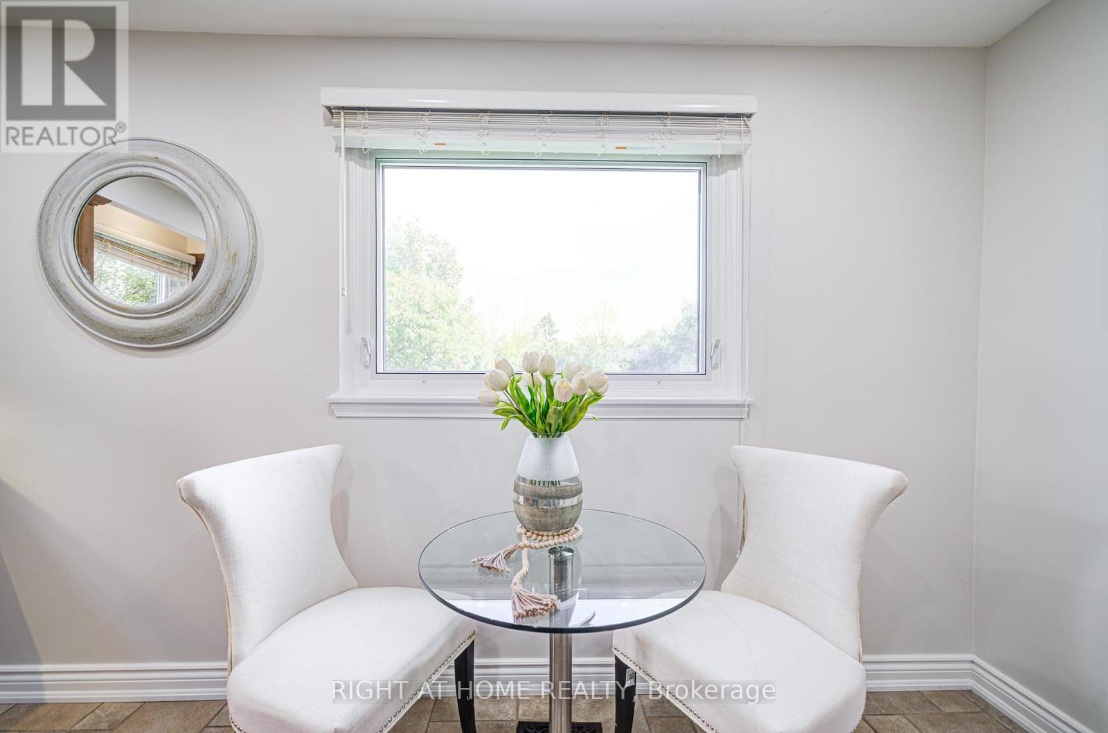2674 Constable Road, Mississauga, Ontario  L5J 1W4 - Photo 13 - W12433543