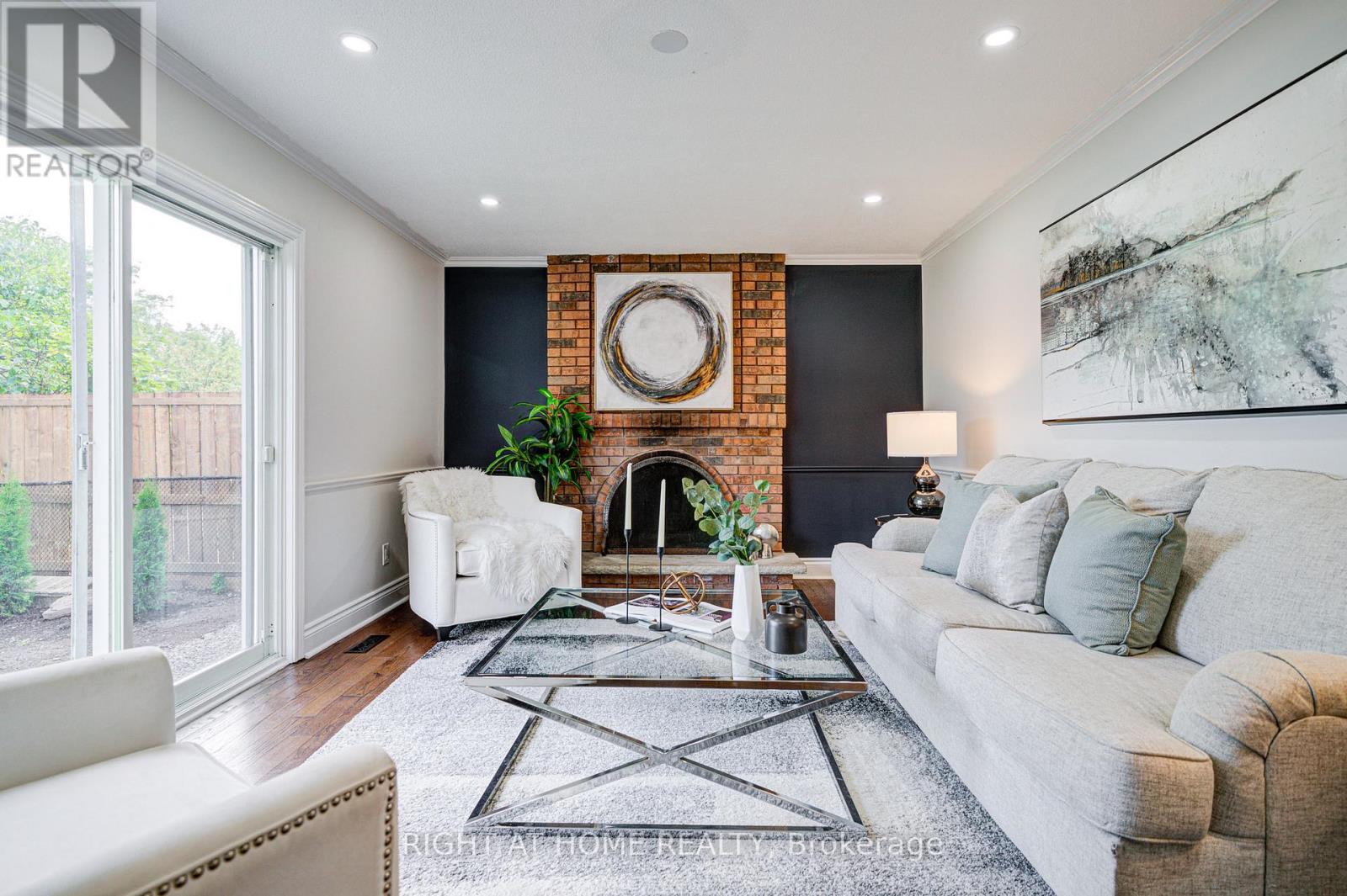 2674 Constable Road, Mississauga, Ontario  L5J 1W4 - Photo 18 - W12433543