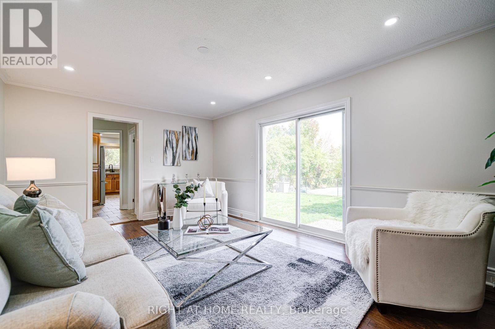 2674 Constable Road, Mississauga, Ontario  L5J 1W4 - Photo 21 - W12433543