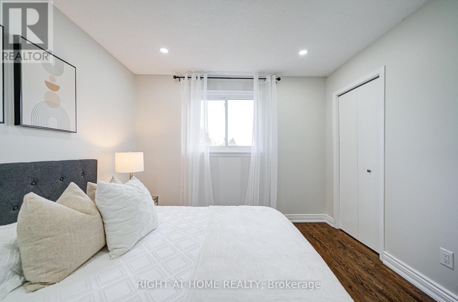 2674 Constable Road, Mississauga, Ontario  L5J 1W4 - Photo 30 - W12433543