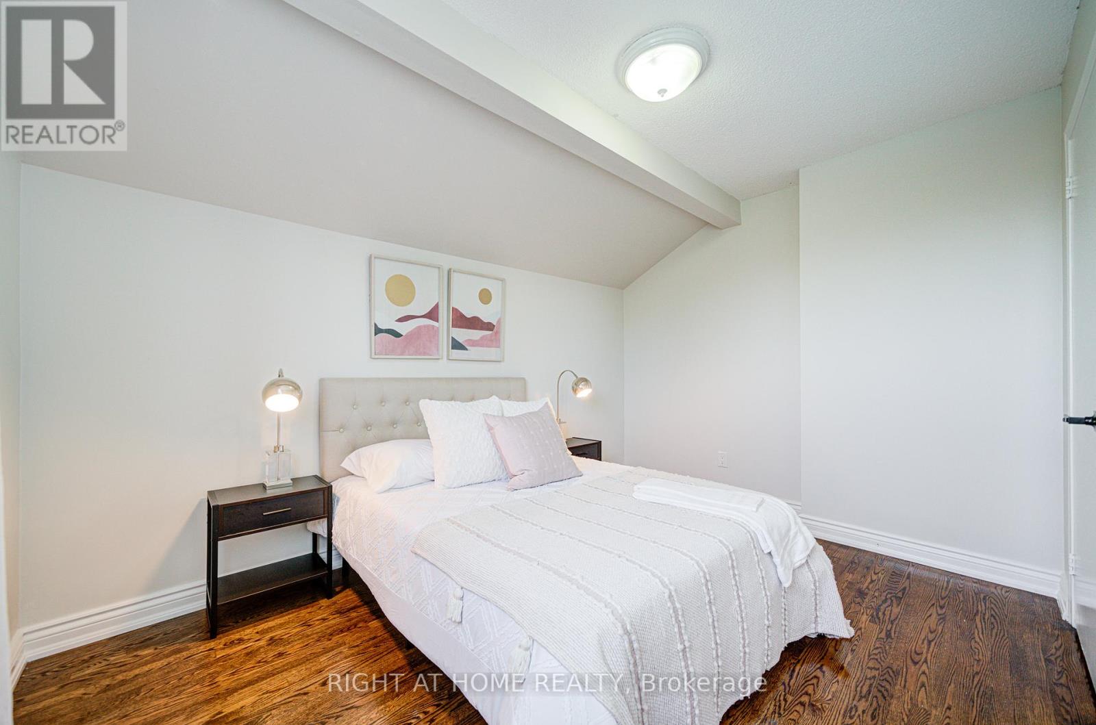 2674 Constable Road, Mississauga, Ontario  L5J 1W4 - Photo 31 - W12433543