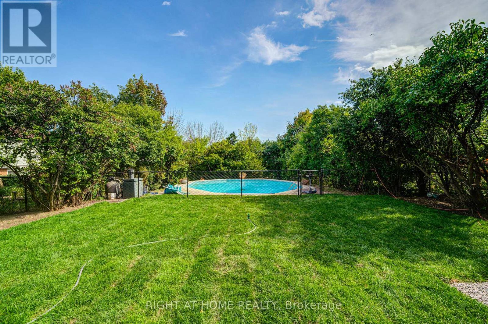 2674 Constable Road, Mississauga, Ontario  L5J 1W4 - Photo 33 - W12433543