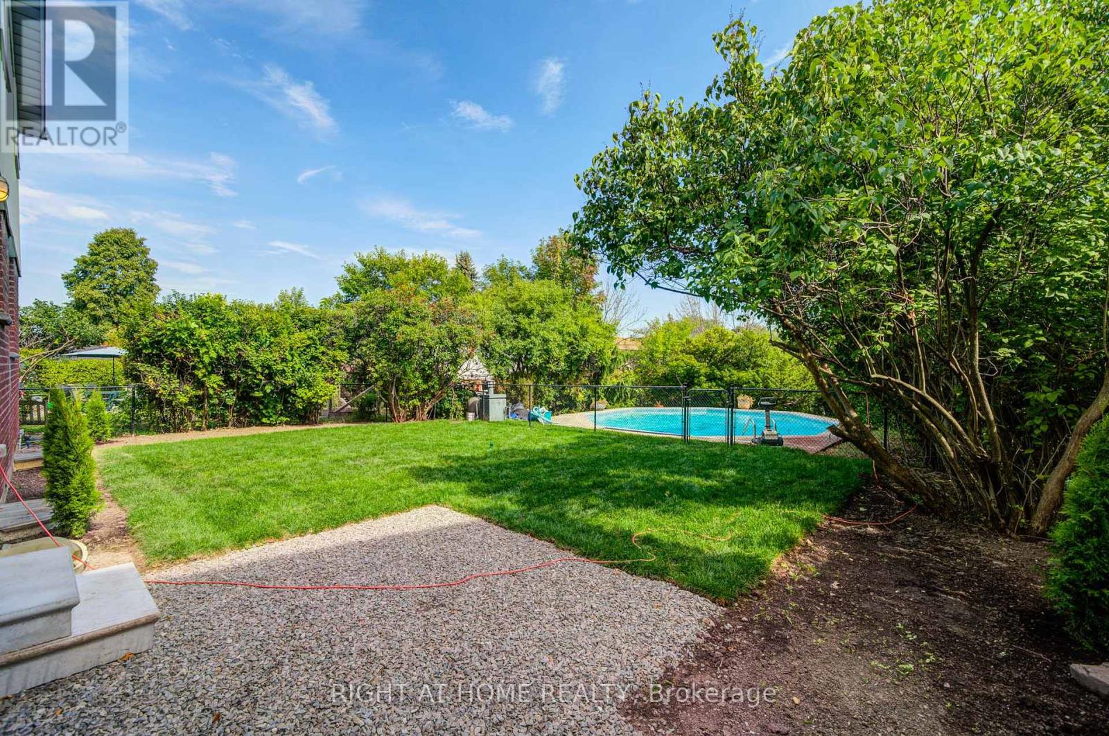 2674 Constable Road, Mississauga, Ontario  L5J 1W4 - Photo 34 - W12433543