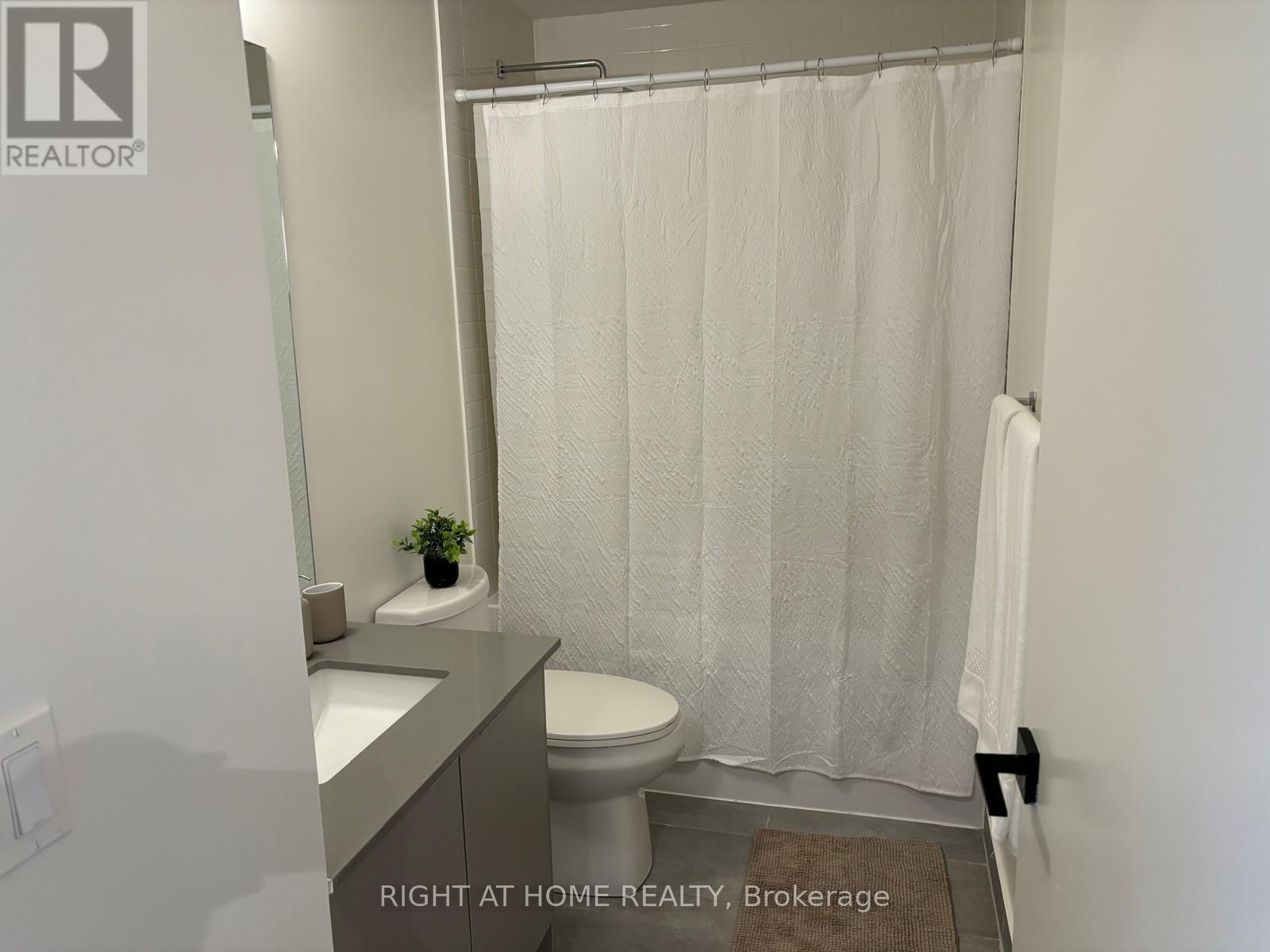 1312 - 2489 Taunton Road, Oakville, Ontario  L6H 3R9 - Photo 8 - W12433551