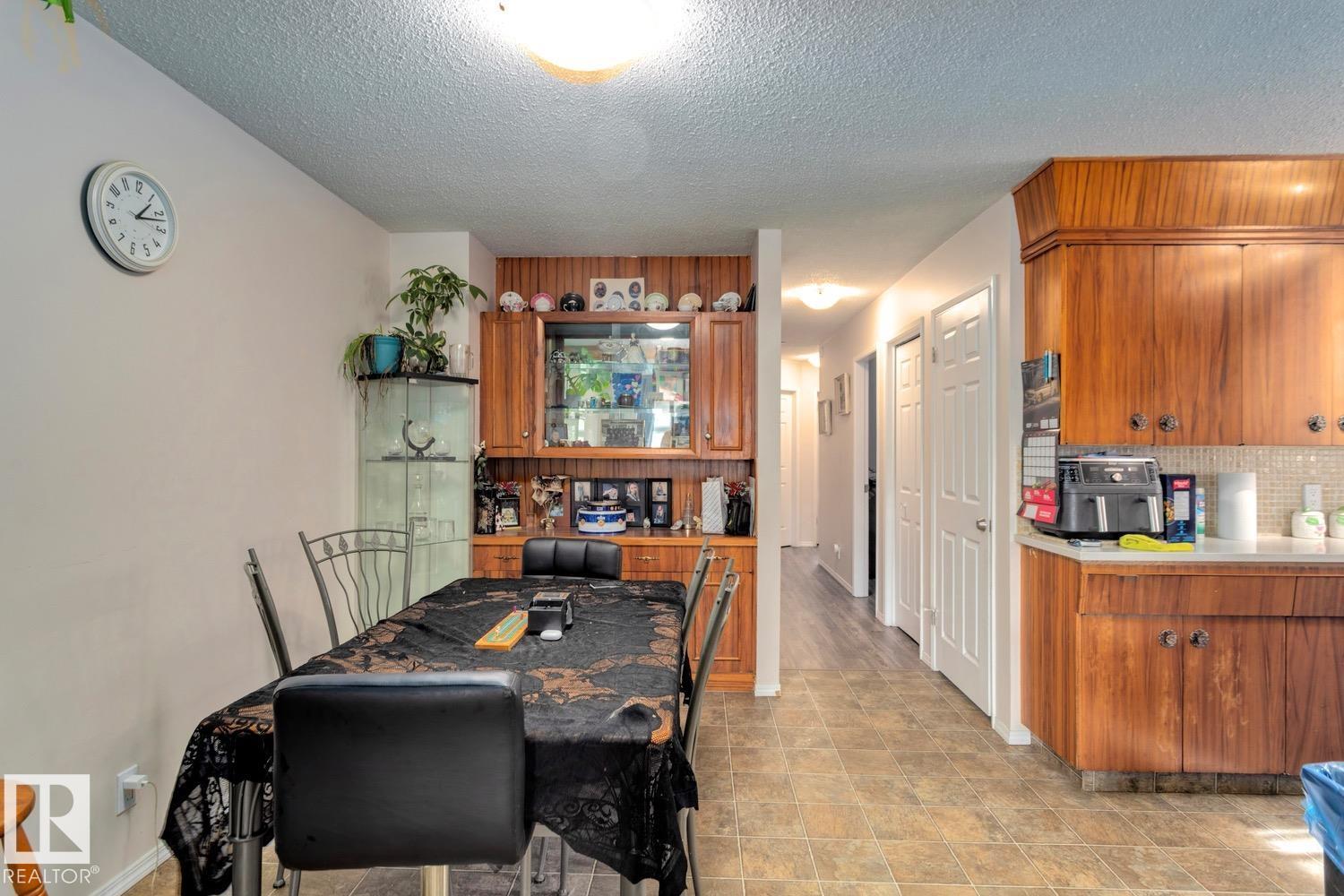 12007/12009 103 St Nw Nw, Edmonton, Alberta  T5G 2J7 - Photo 6 - E4459420