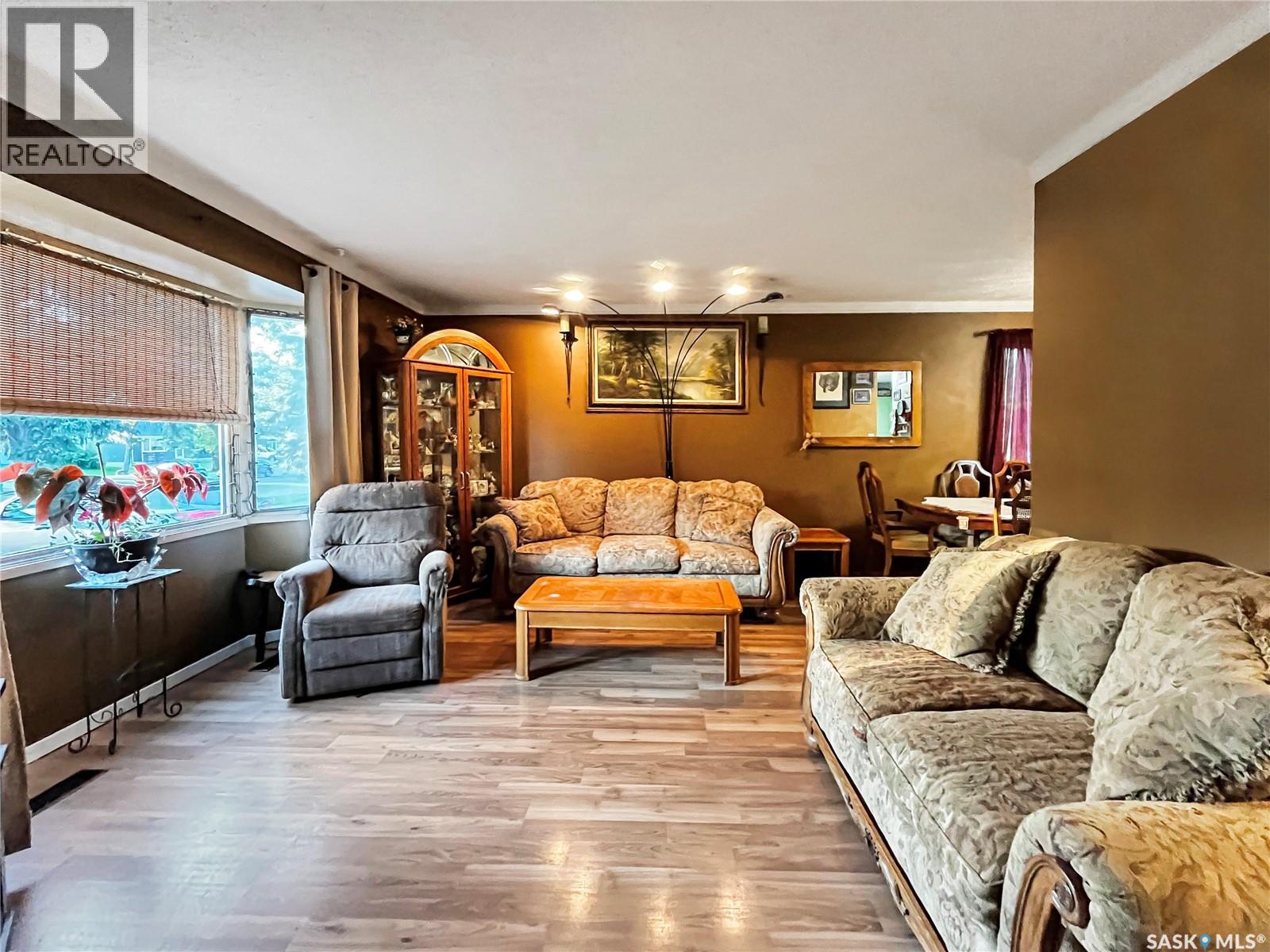 2450 15th Avenue E, Prince Albert, Saskatchewan  S6V 6J1 - Photo 6 - SK017475