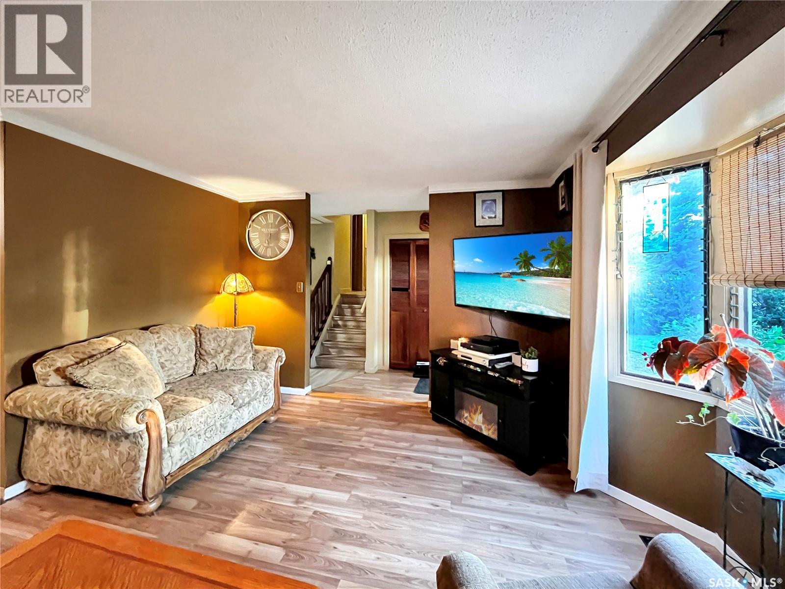 2450 15th Avenue E, Prince Albert, Saskatchewan  S6V 6J1 - Photo 7 - SK017475