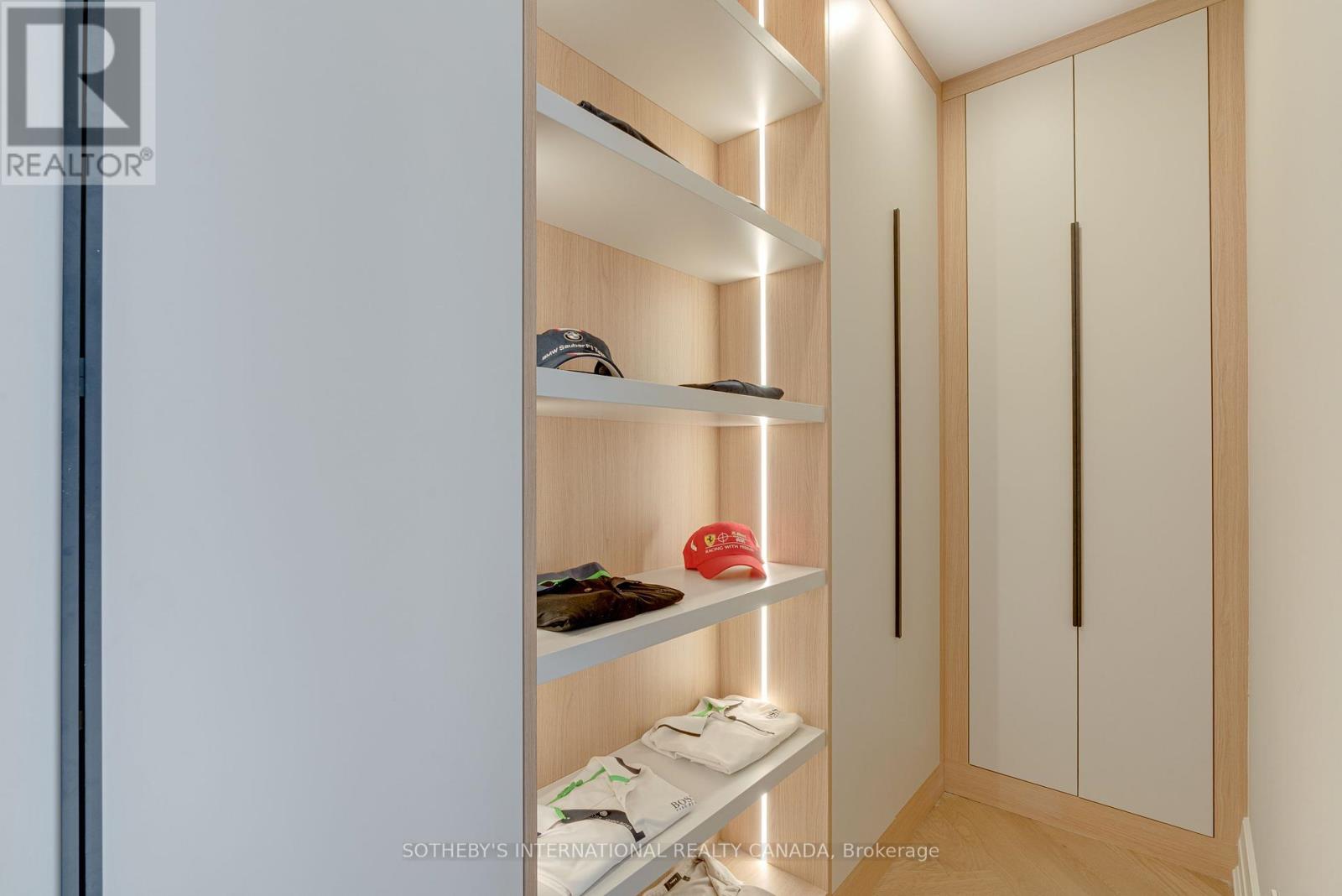 85 Cowan Drive, Vaughan (East Woodbridge), Ontario  L4L 7H4 - Photo 25 - N12433562