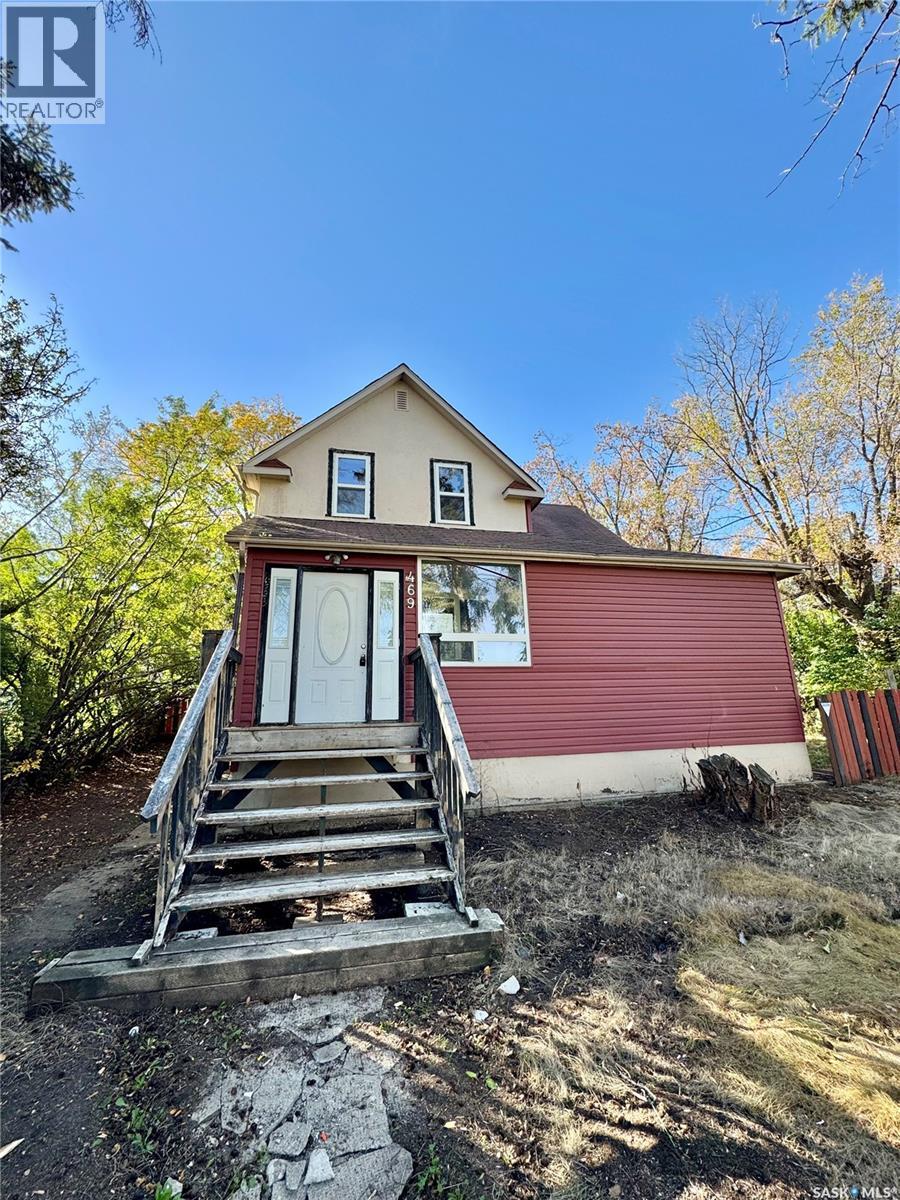 469 19th STREET E, Prince Albert, Saskatchewan