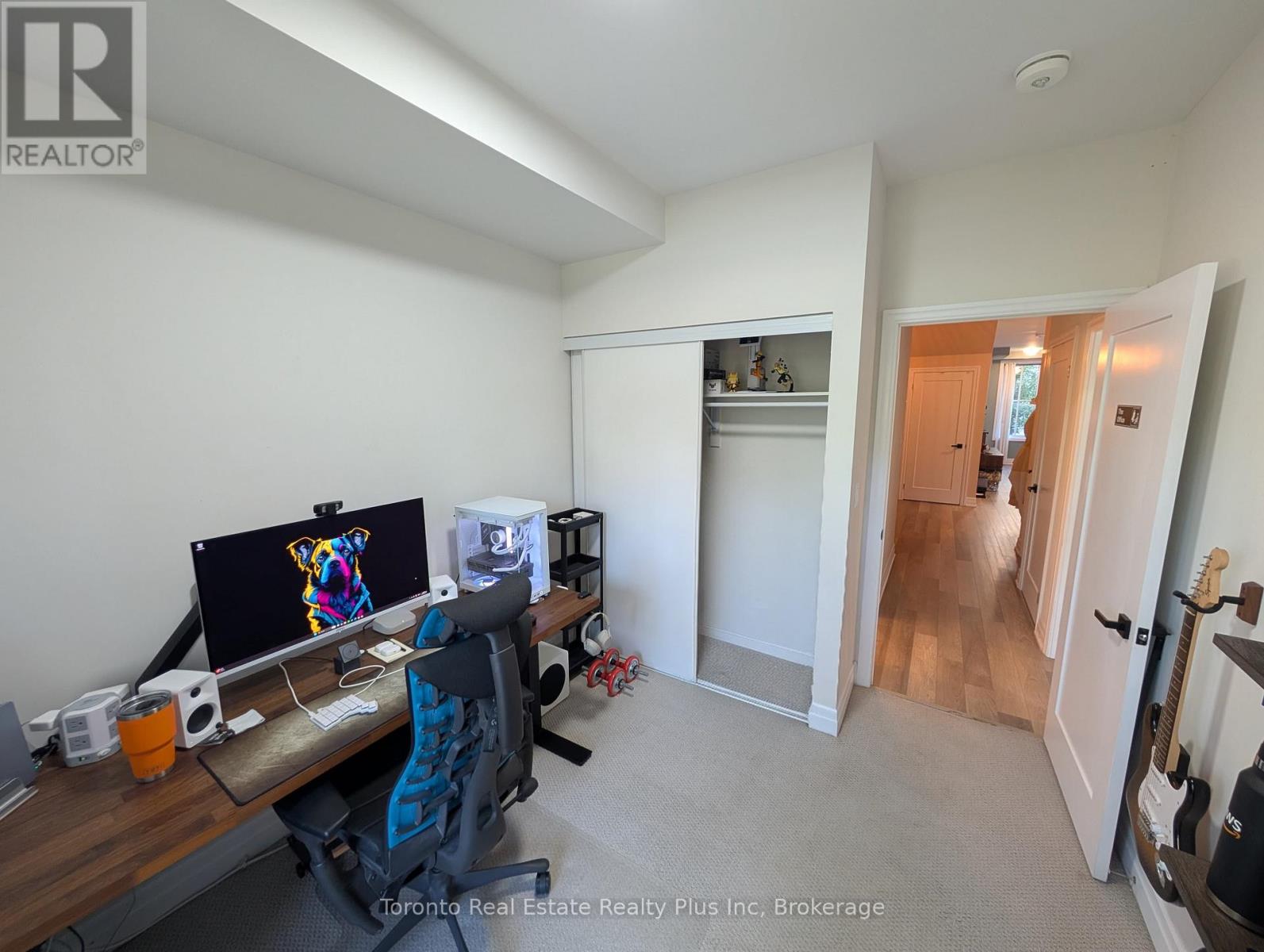 702 - 665 Cricklewood Drive, Mississauga, Ontario  L5G 0B9 - Photo 13 - W12433564