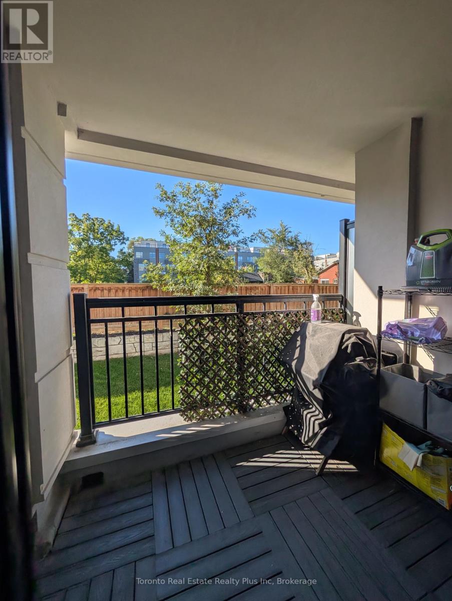 702 - 665 Cricklewood Drive, Mississauga, Ontario  L5G 0B9 - Photo 14 - W12433564