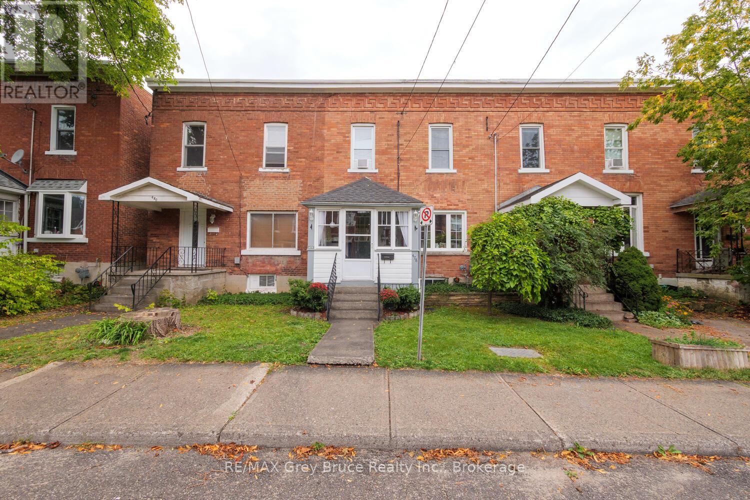 478 13th Street W, Owen Sound, Ontario  N4K 1W7 - Photo 2 - X12433573