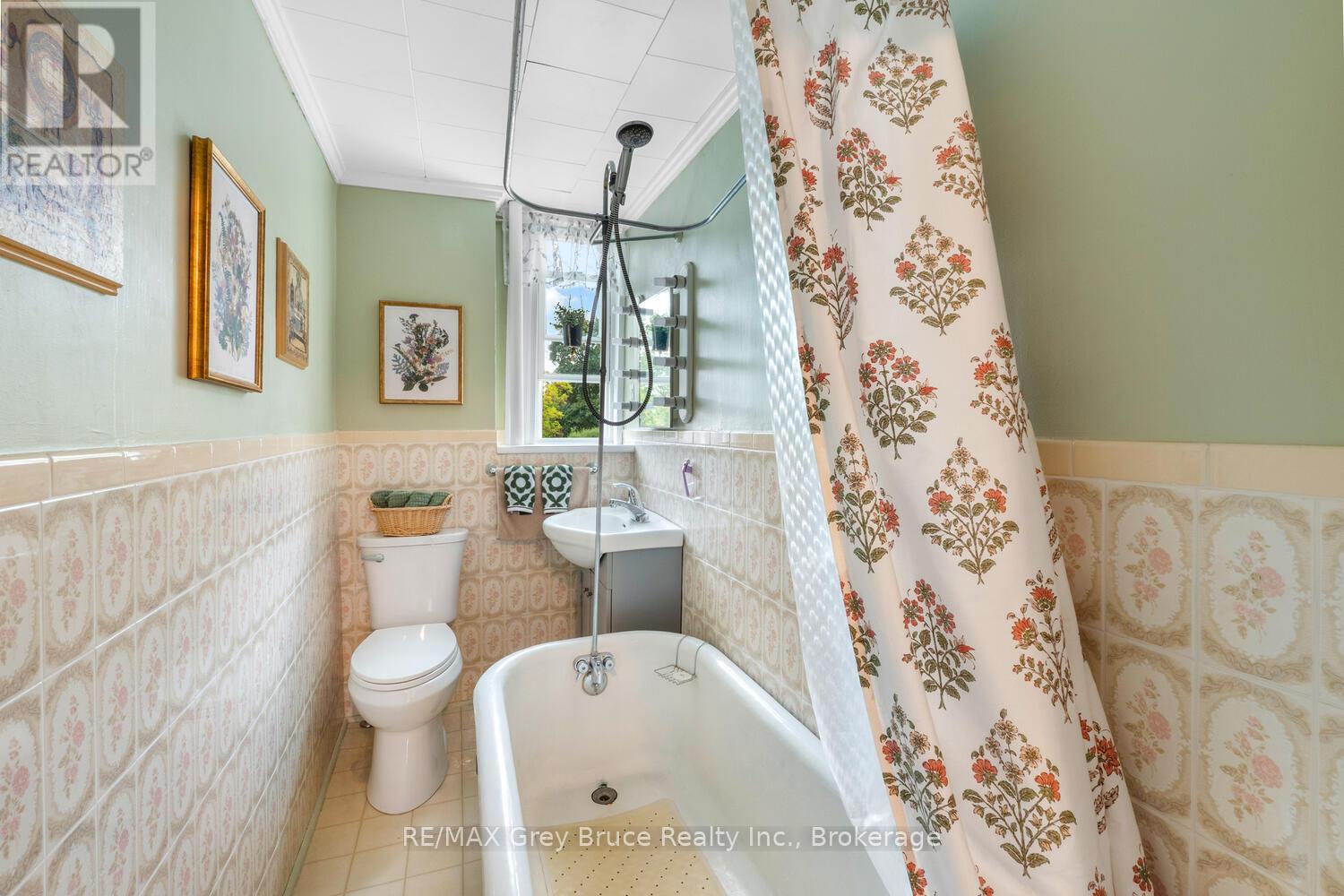 478 13th Street W, Owen Sound, Ontario  N4K 1W7 - Photo 20 - X12433573