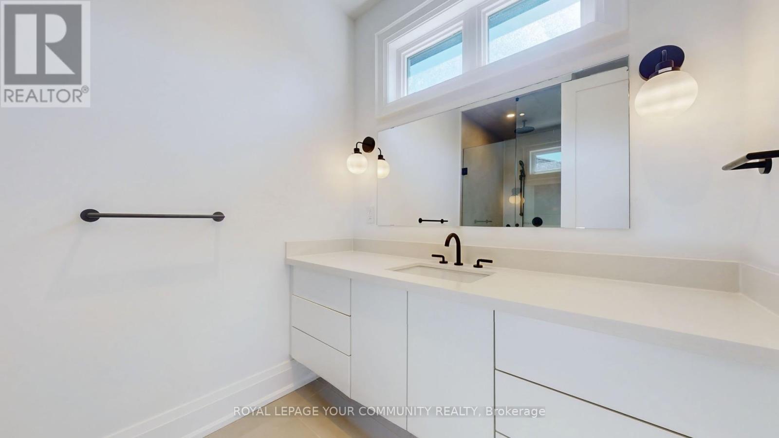 45 Drynoch Avenue, Richmond Hill, Ontario  L4E 3E7 - Photo 36 - N12432814