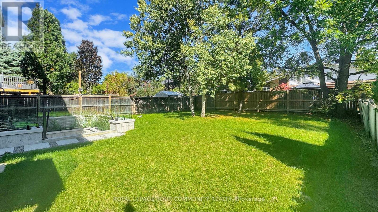 45 Drynoch Avenue, Richmond Hill, Ontario  L4E 3E7 - Photo 49 - N12432814