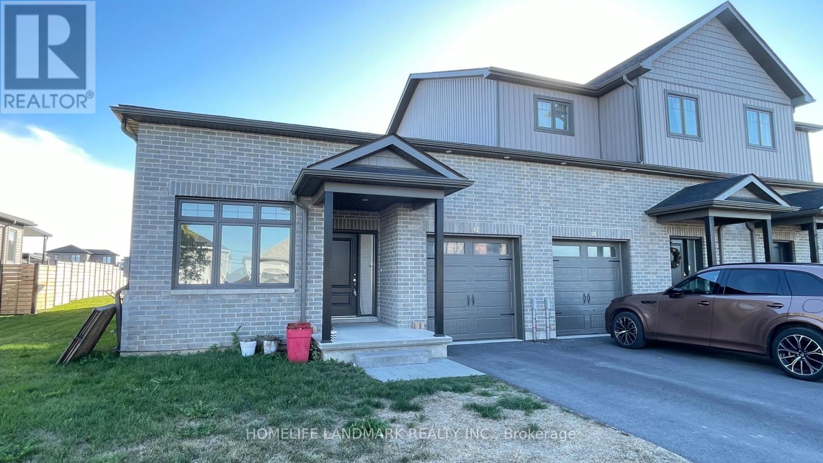 12 Allen Street, Prince Edward County, Ontario  K0K 2T0 - Photo 3 - X12433560