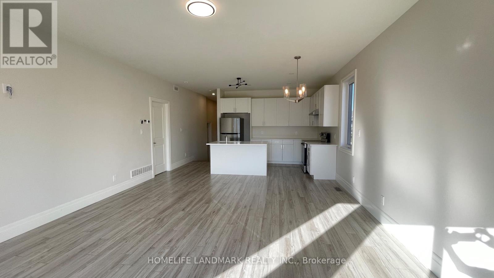 12 Allen Street, Prince Edward County, Ontario  K0K 2T0 - Photo 8 - X12433560