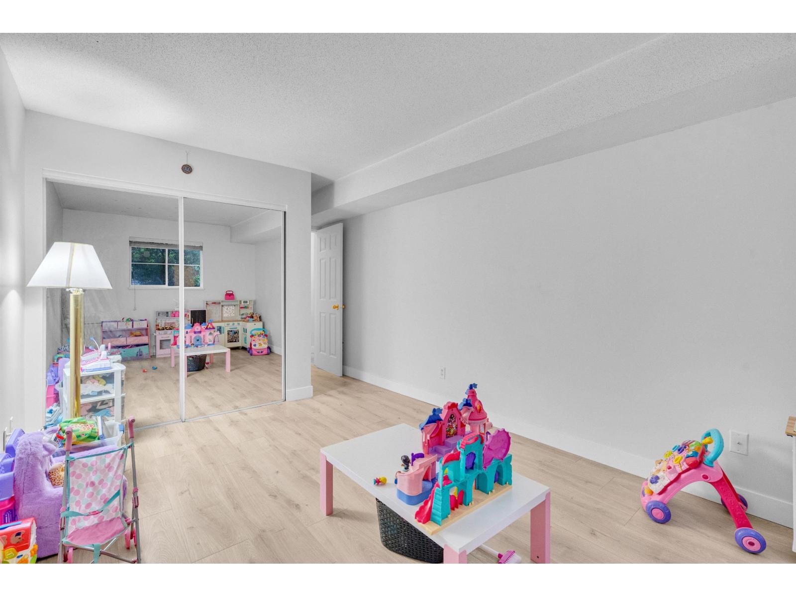111 12101 80 Avenue, Surrey, British Columbia  V3W 5V6 - Photo 7 - R3050156