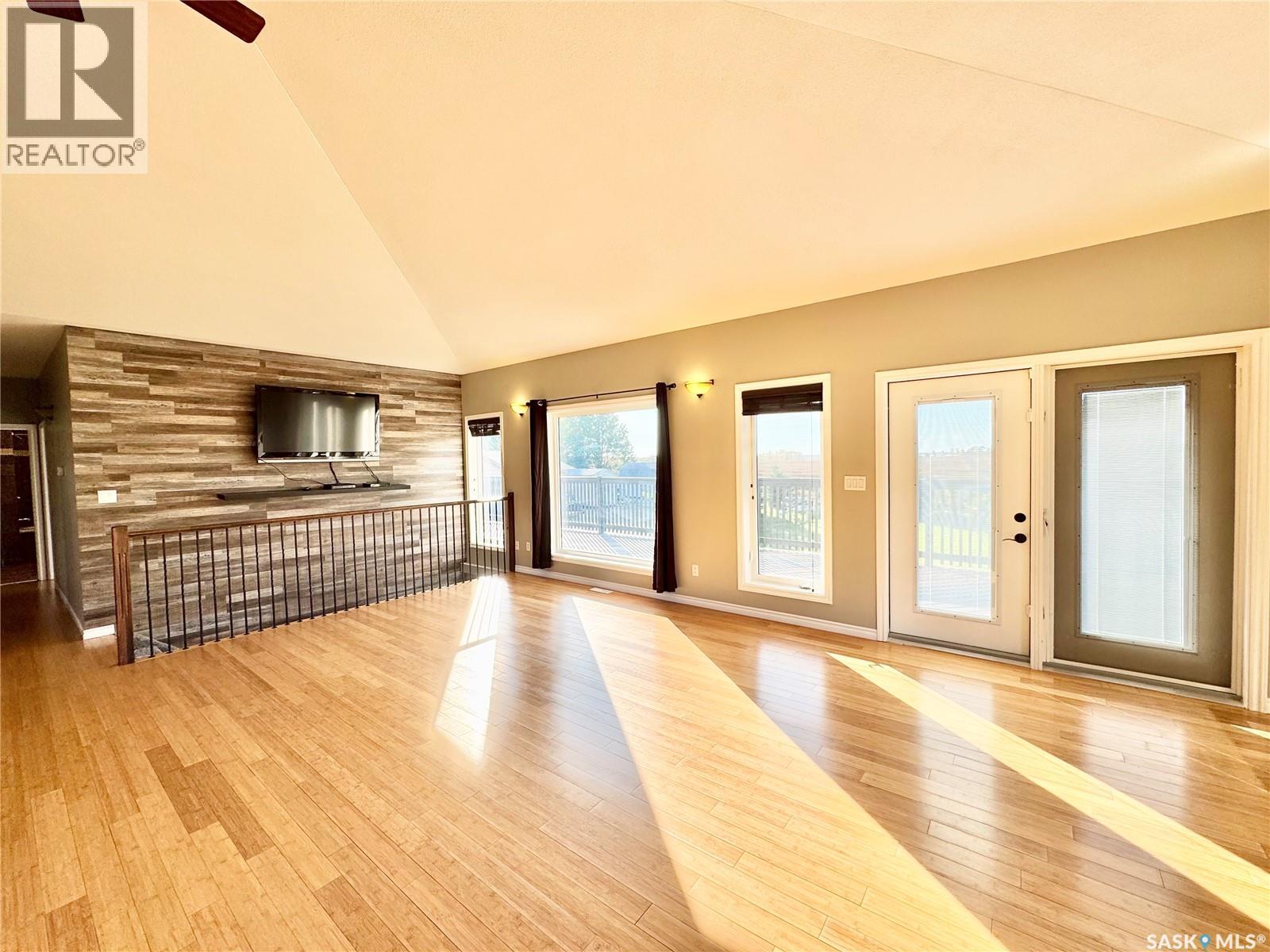233 Unity Street E, Albertville, Saskatchewan  S0J 0A0 - Photo 5 - SK019656