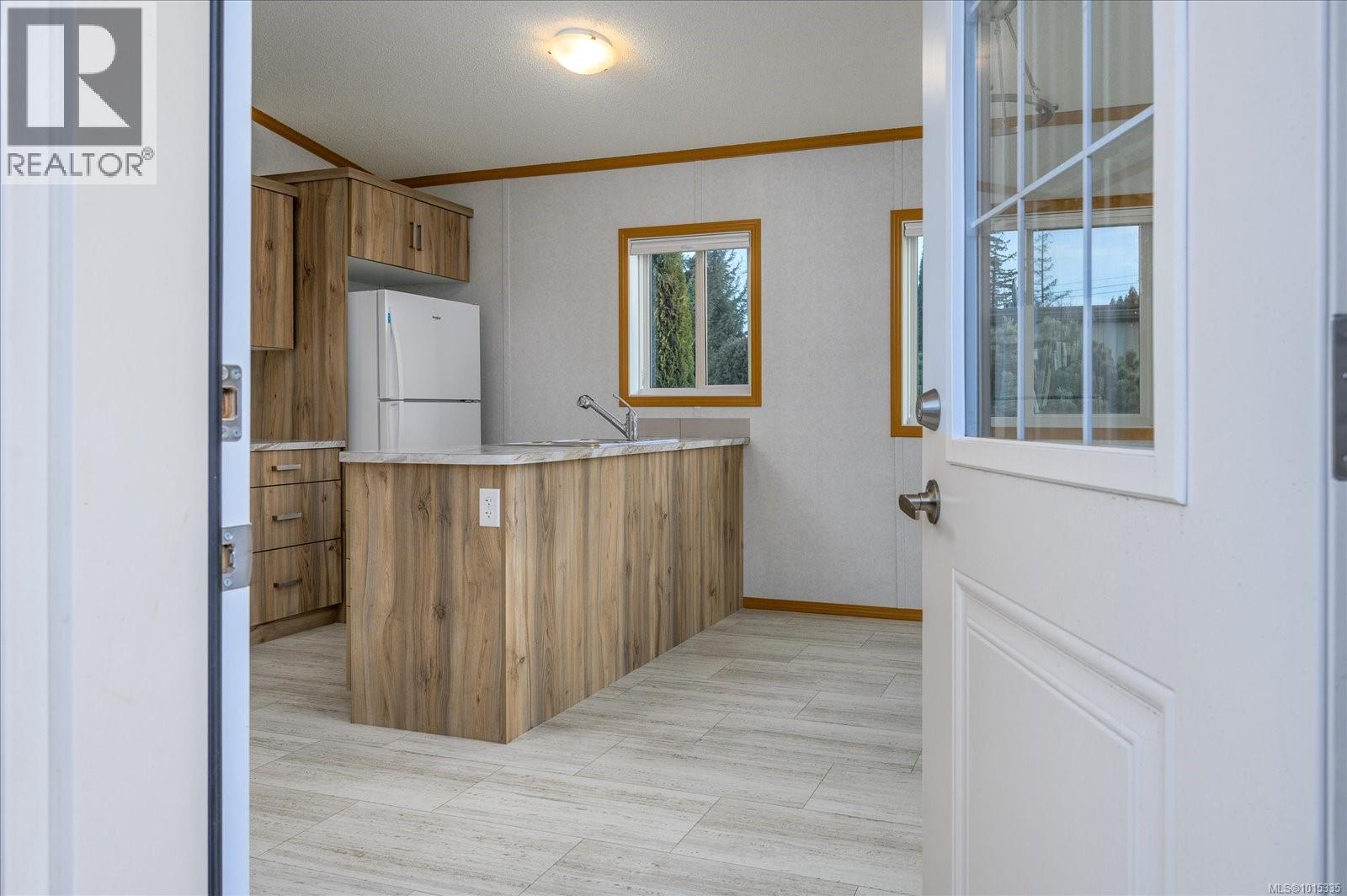 21 6820 Parklands Pl, Lantzville, British Columbia  V0R 2H0 - Photo 3 - 1015335