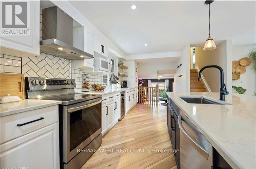 653 Fleet Street, Kingston, Ontario  K7M 5A4 - Photo 9 - X12432428