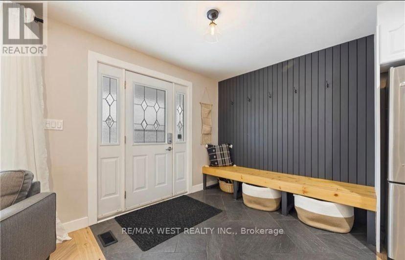 653 Fleet Street, Kingston, Ontario  K7M 5A4 - Photo 5 - X12432428