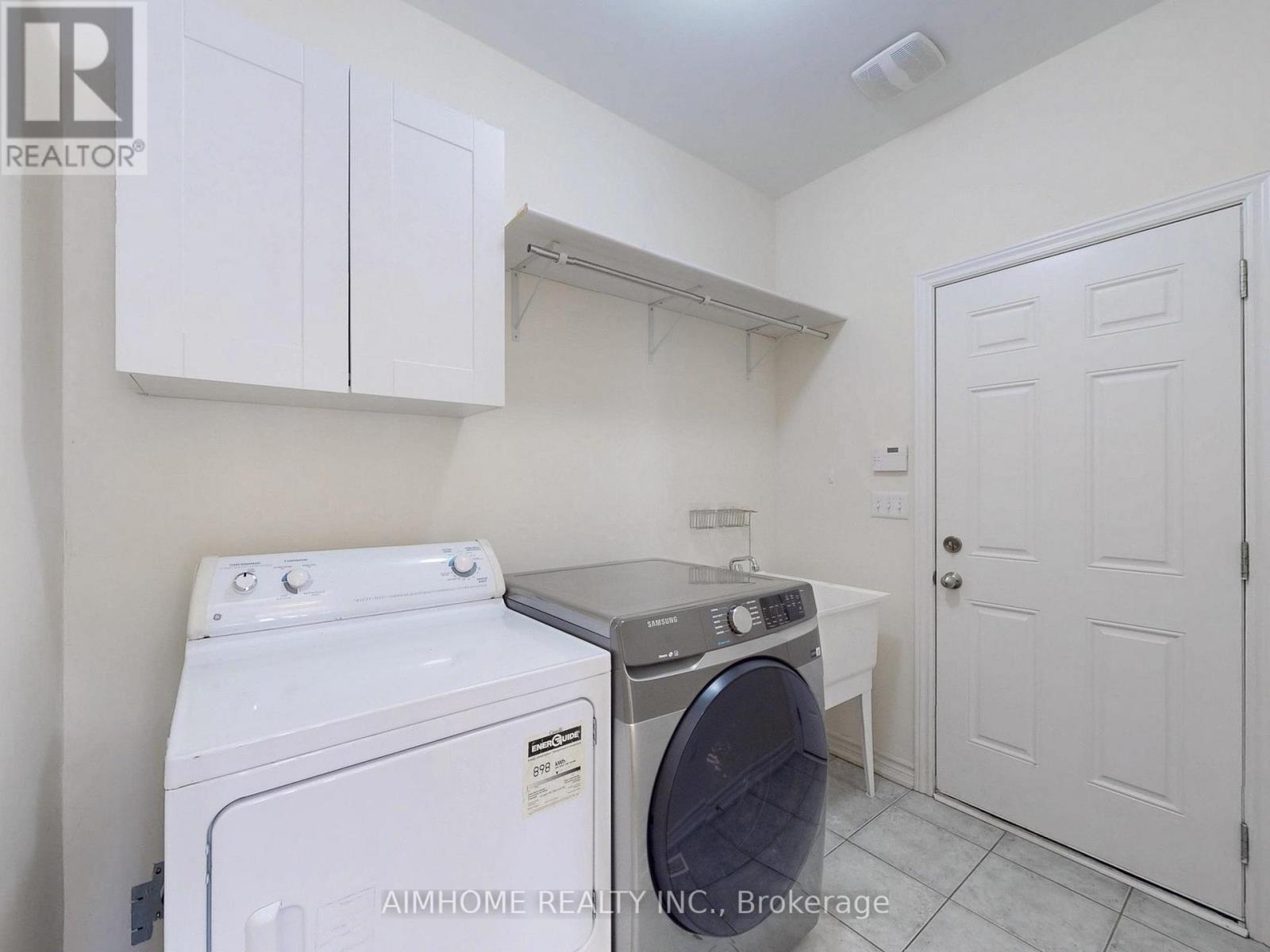103 Evershot Crescent, Markham, Ontario  L6E 0L6 - Photo 19 - N12433572