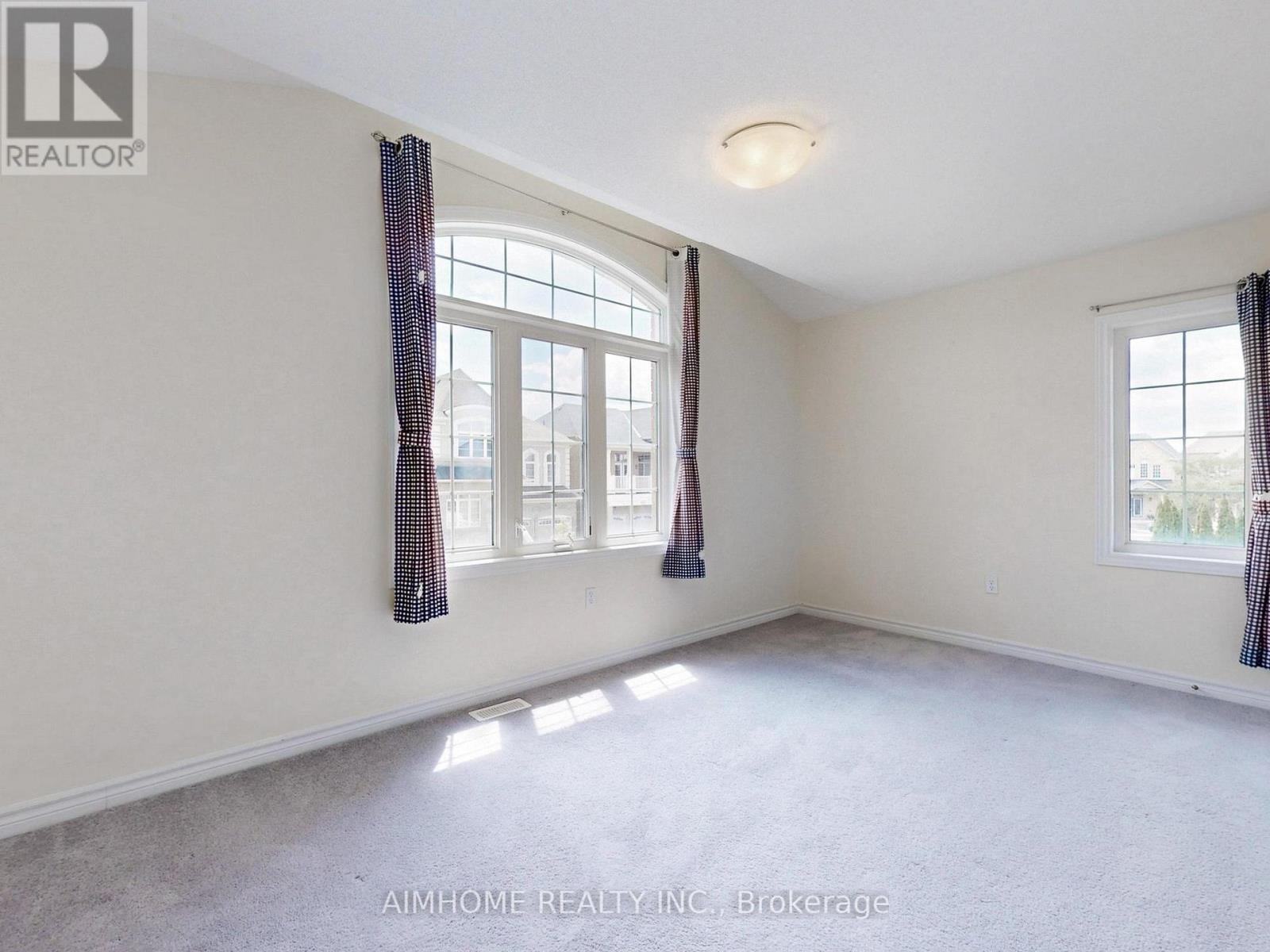 103 Evershot Crescent, Markham, Ontario  L6E 0L6 - Photo 30 - N12433572